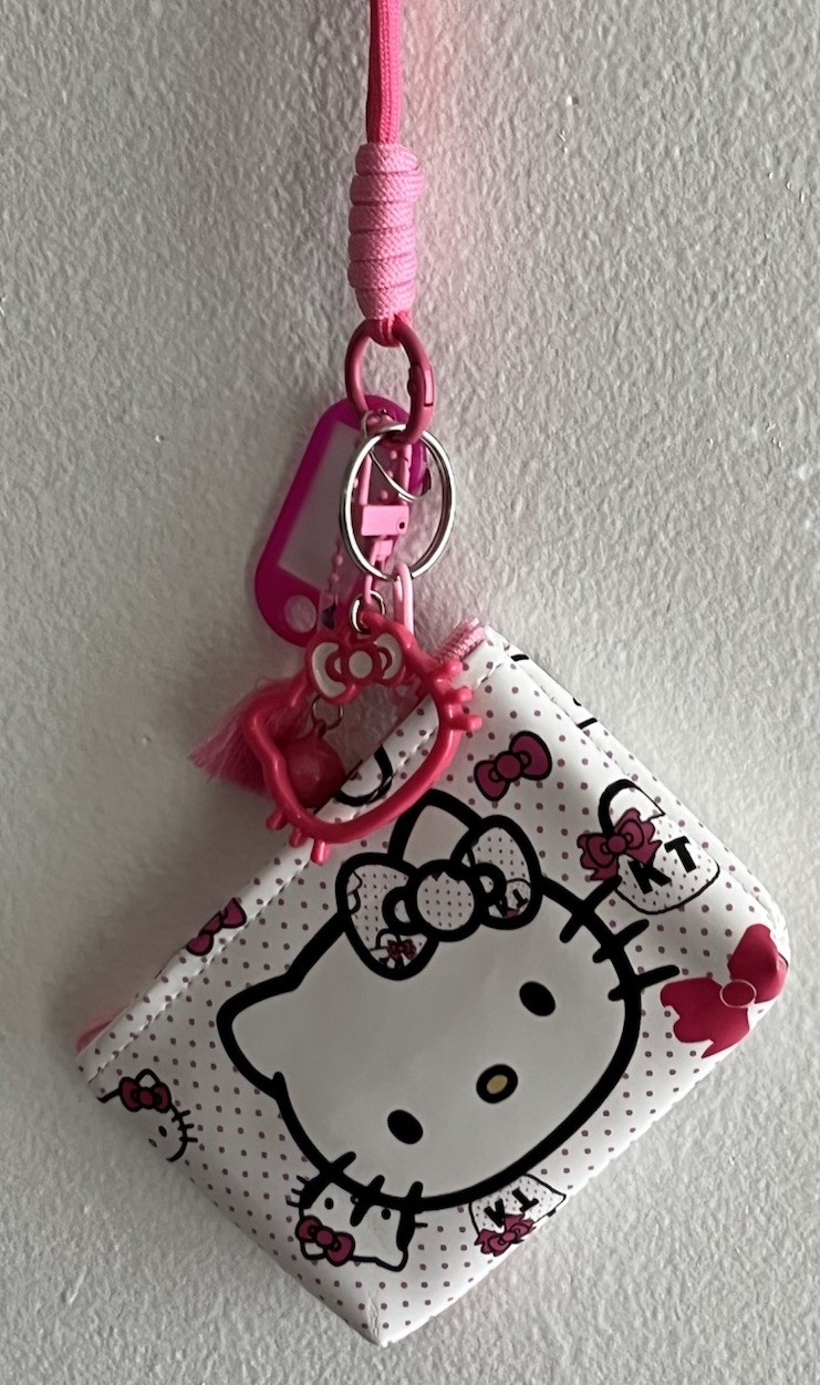 Hello Kitty Pink Polka Dot Keychain Wristlet Zip Coin Pouch Tassel Keyring