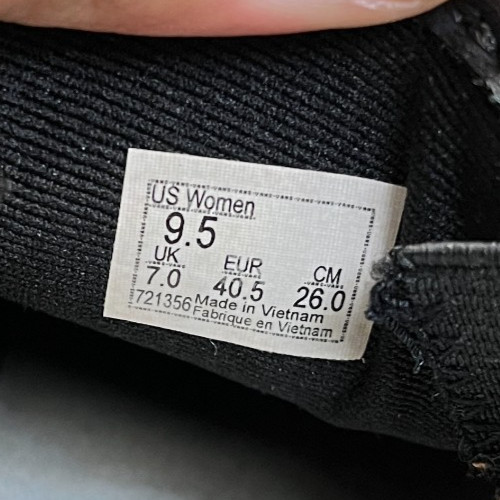 Vans Asher Slip-On Womens Size 9.5 Black Athletic Walking Skate Shoes Sneakers