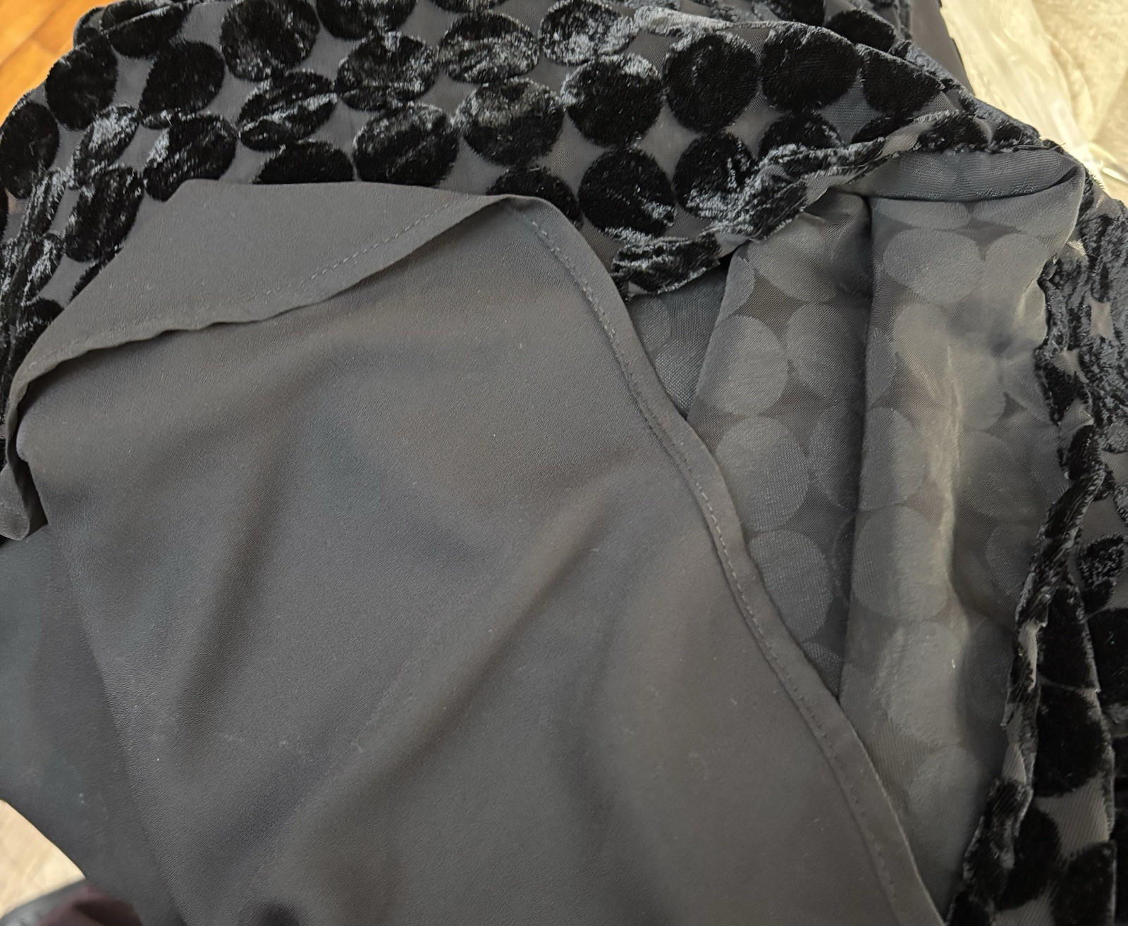 FOXCROFT VELVET BURNOUT TOP 1X {FITS XL} BLACK BELL SLV GOTHIC ROMANTIC COQUETTE
