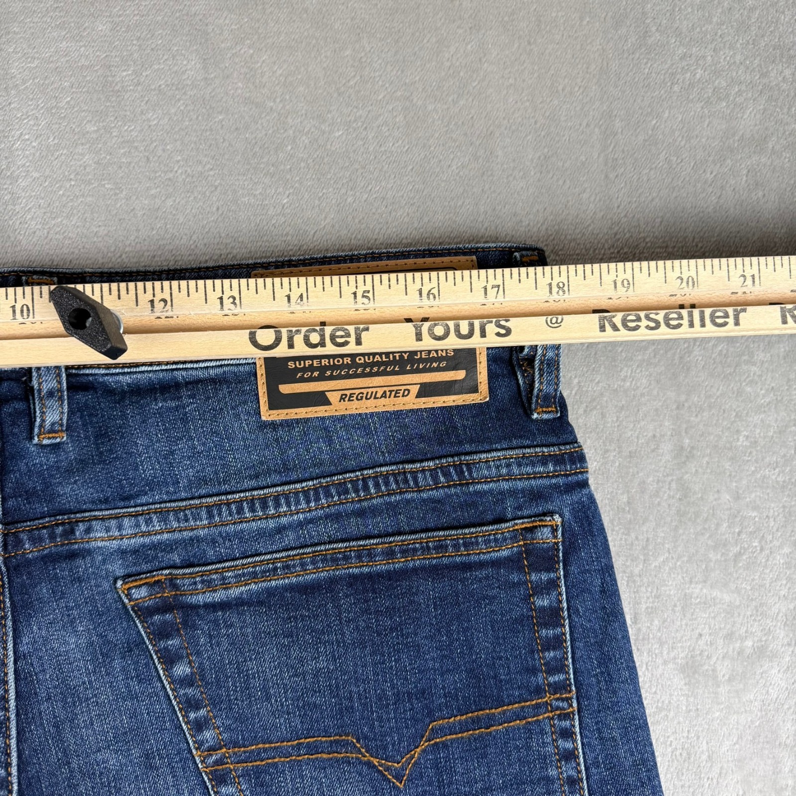 Diesel Thommer Slim Jeans Mens 34×32 Mid Blue Denim Stretch Straight $250 NWT