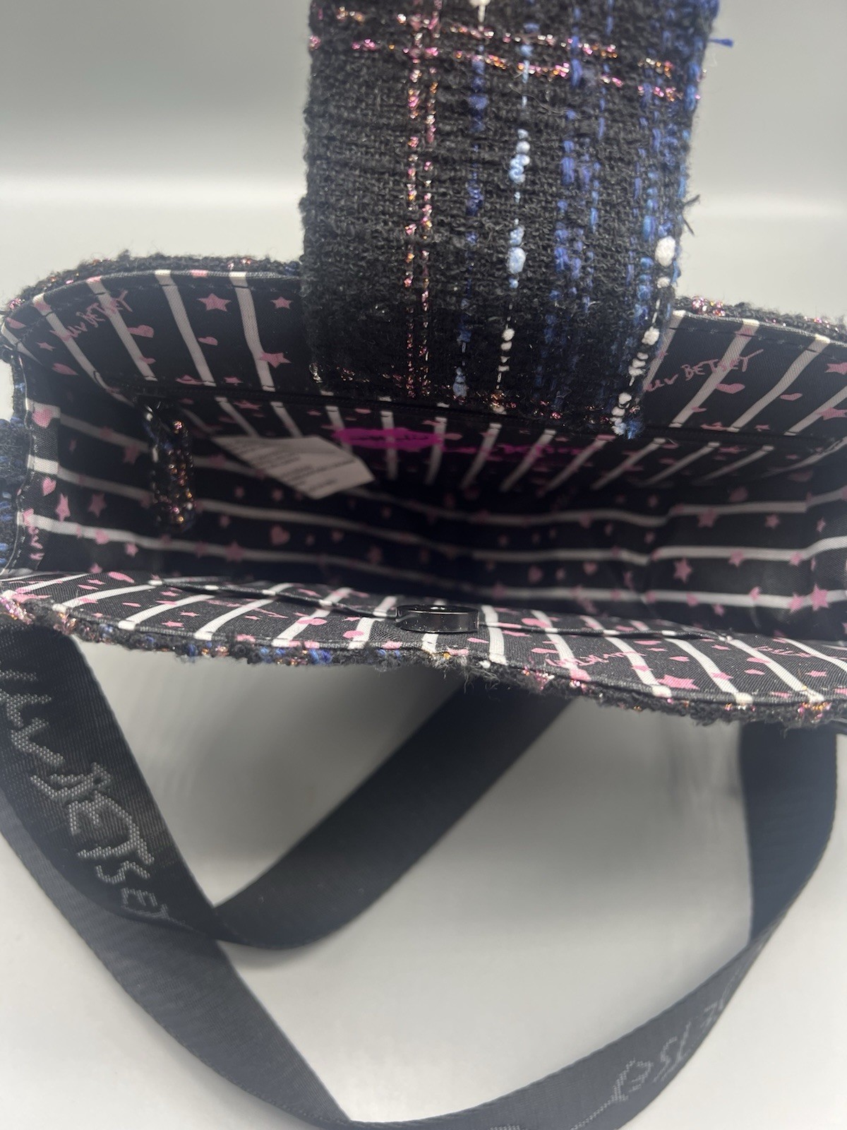 Luv Betsey by Betsey Johnson Heart Plaid Tweed Crossbody Bag Black Multi NEW