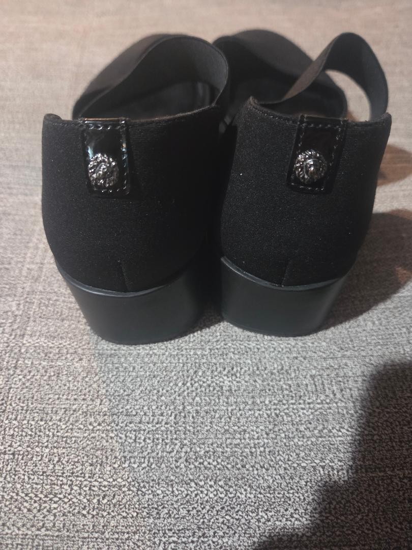 ANNE KLEIN iflex TARA BLACK FABRIC WEDGE MARYJANE ELASTIC STRAP SHOES 9 (2609)