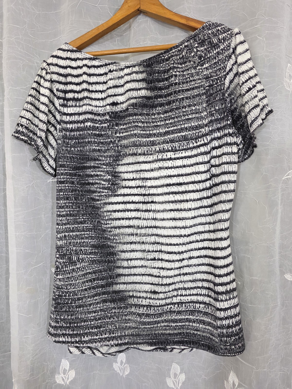 Black Print Womens Pullover Blouse By Worthington Stretch Size L