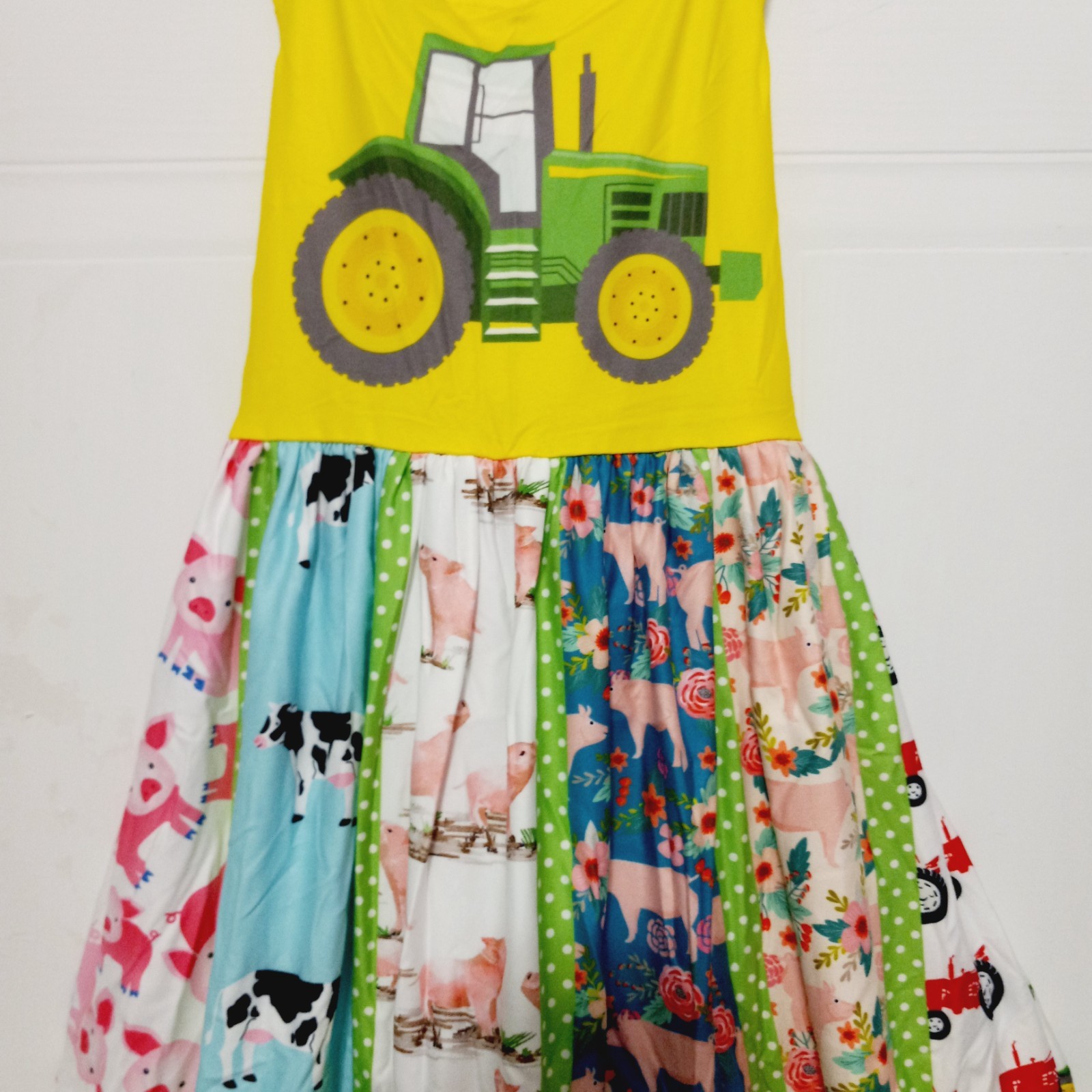 Boutique Girls Tractor Farm Panel Twirl Dress Size 6 Animals Sleeveless Pigs Cow