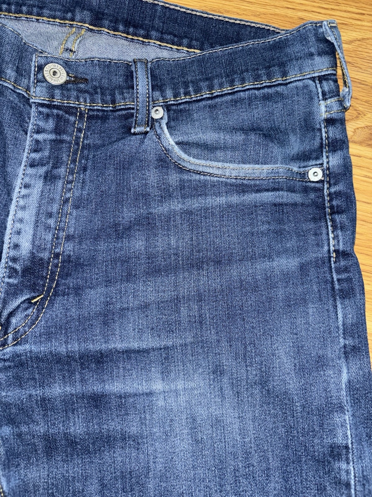 Levi’s 513 Selvedge Slim Straight Leg Jeans Men’s Size 33×31 Medium Wash Denim