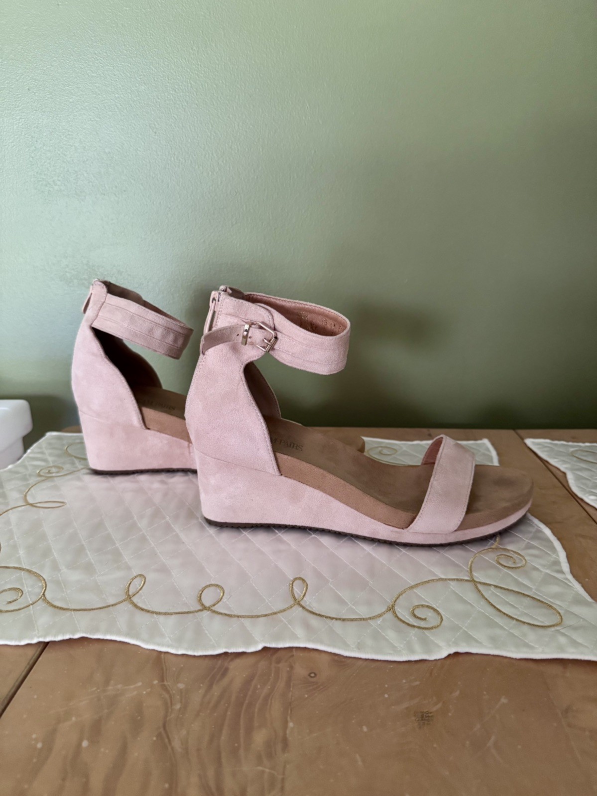DREAM PAIRS Women’s Open Toe Buckle Ankle Strap Platform Wedge Sandals Size 10