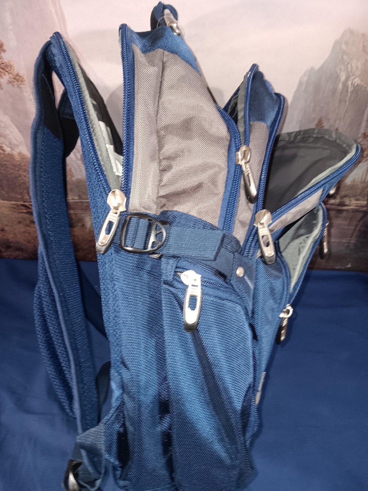 HIGH SIERRA ELITE BACKPACK – AIRFLOW COOLED BACK- SUSPENSION STRAP – NEW OTHER