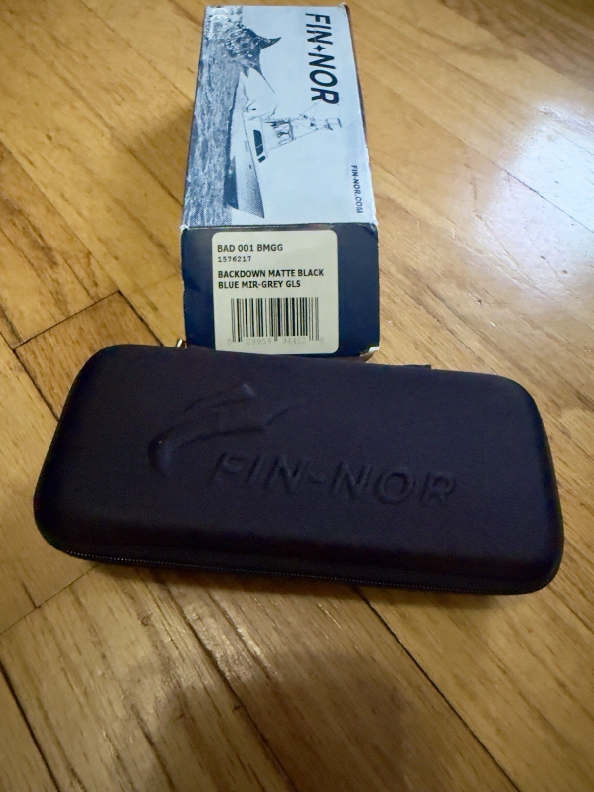 Authentic Fin-Nor 12/0 Sunglasses – Matte Black / Blue Mirror