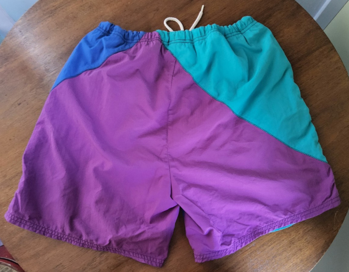 VTG 1990s COLOR BLOCK SWIM SURF SHORTS. BOARD TRUNKS. POCKETS. Blue Teal Purple.