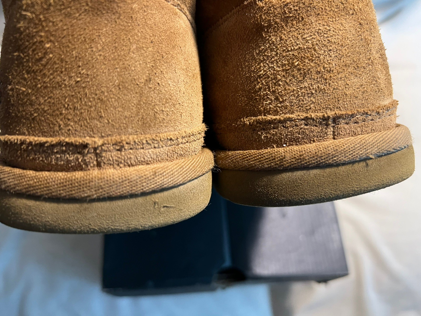 UGG Neumel Chukka Boots Men Size 9 M Chestnut Brown Suede Wool Lined Boxed 3236