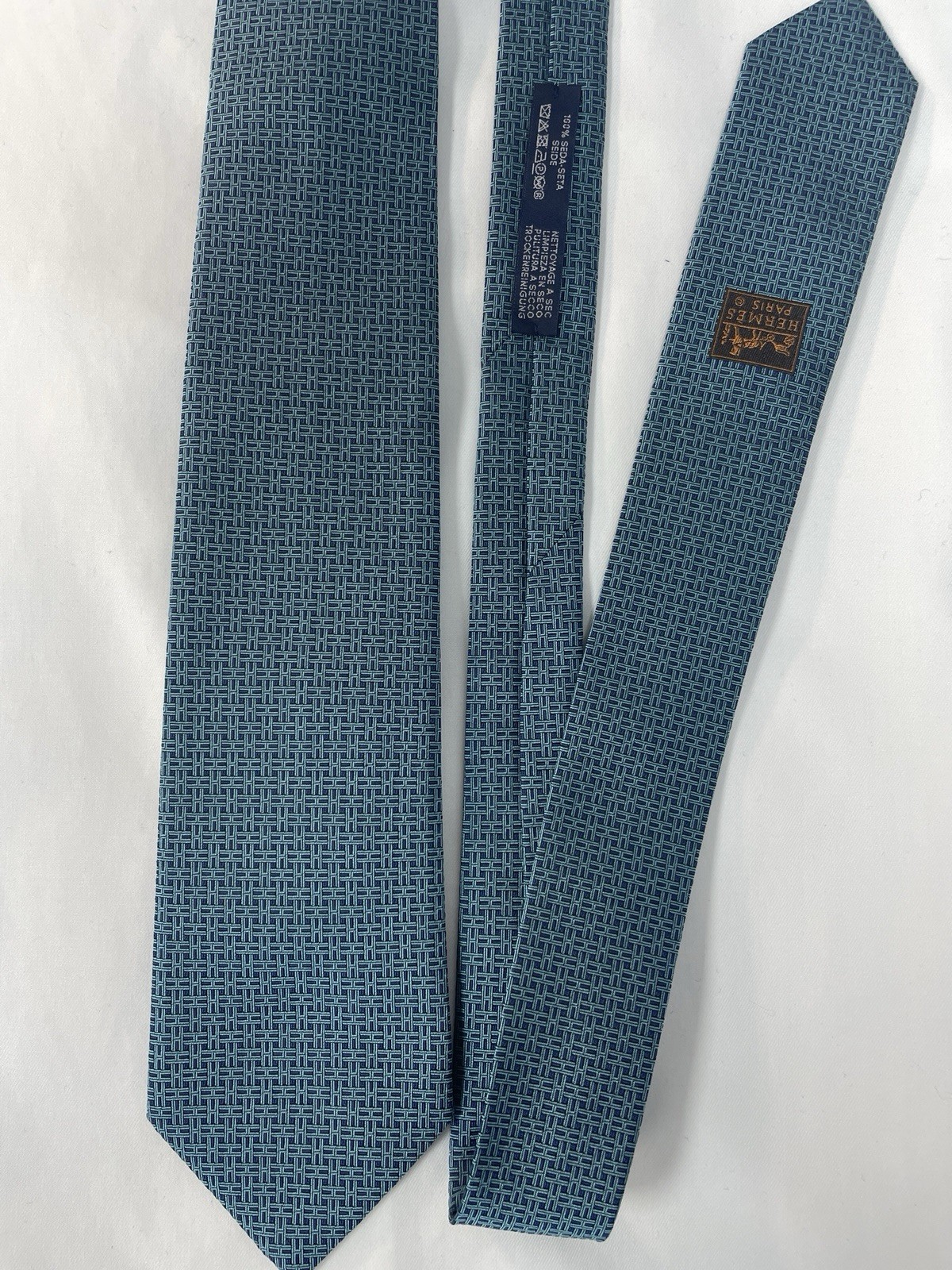 Hermes 100% Silk Men’s Tie Green “Pinces H” 339423T 7cm Width