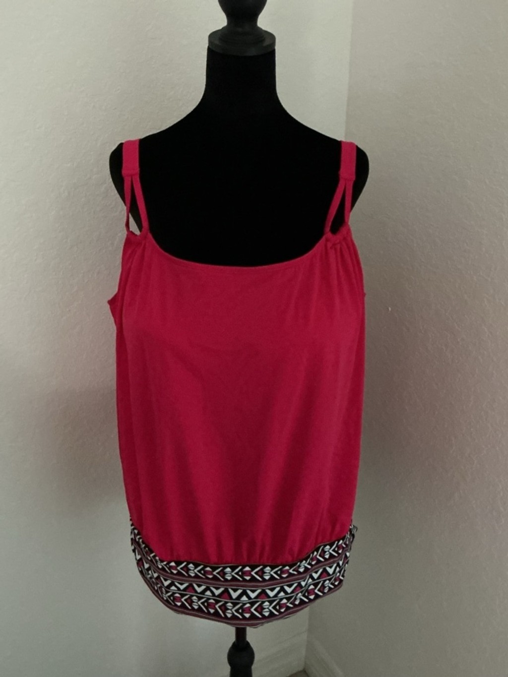 Swimsuits For All Pink Tankini Top Size 22 Adjustable Straps Built-In Bra