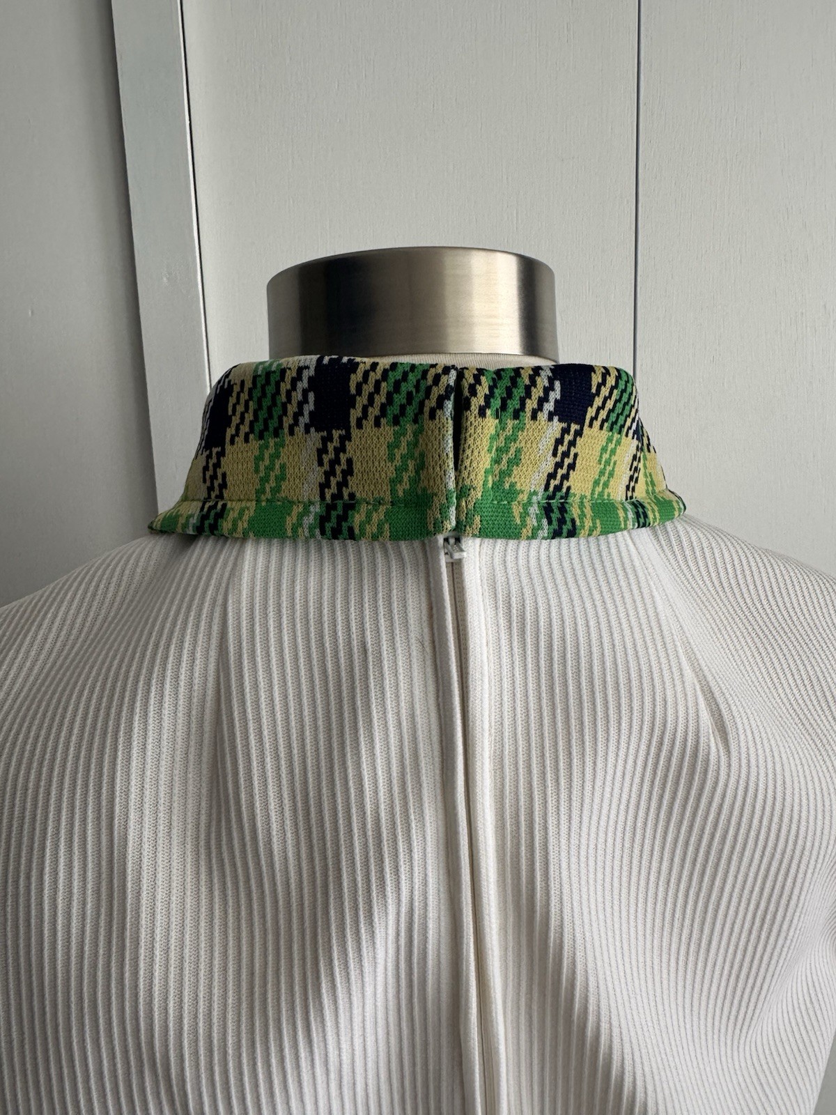 Vintage 1960s Suit Set With Dagger Plaid Collar Matching Plaid Skirt Polyester
