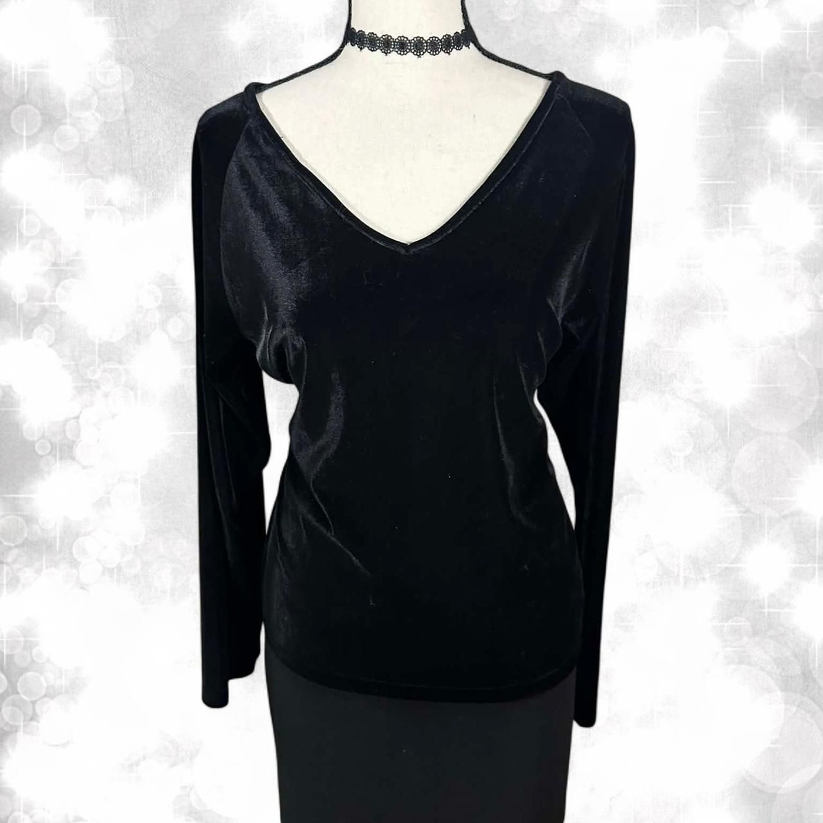 Goth style babydoll V-neck velvet blouse 90s, coquette, grunge