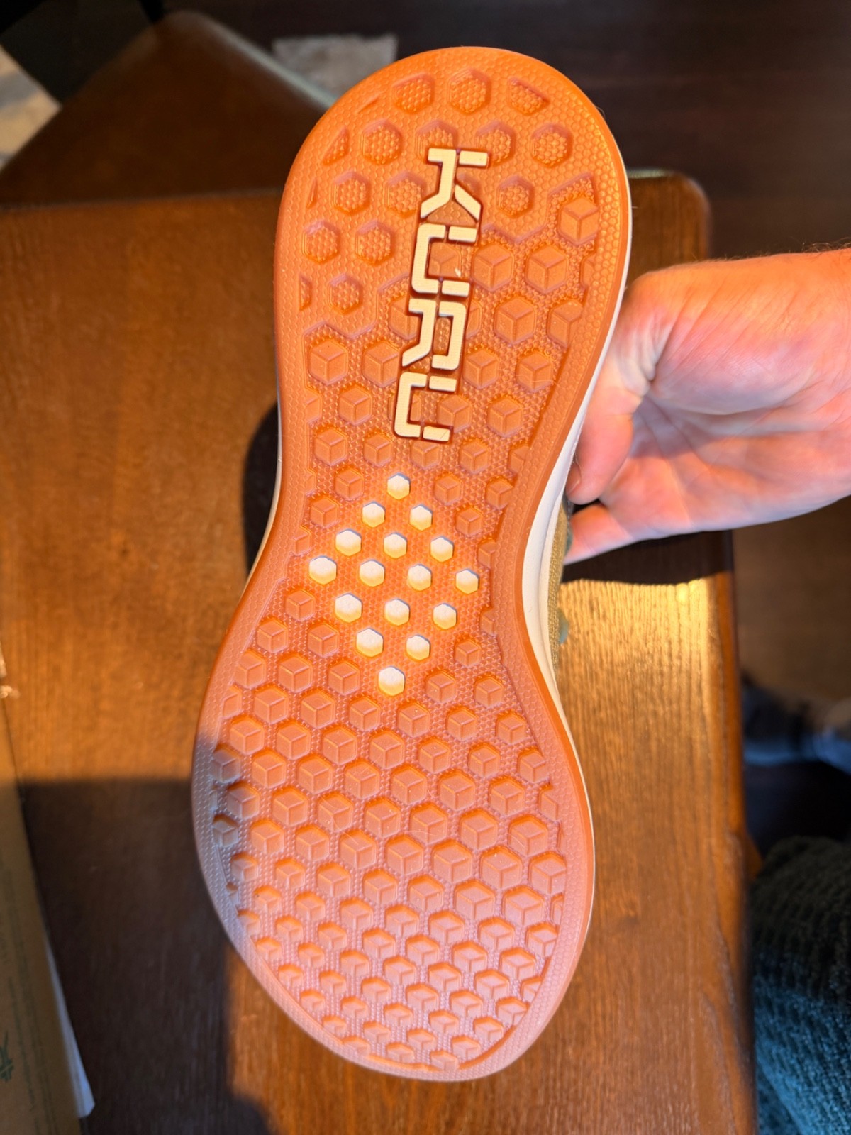 Kuru Atom Fusion Shoes – Size 9 – Green