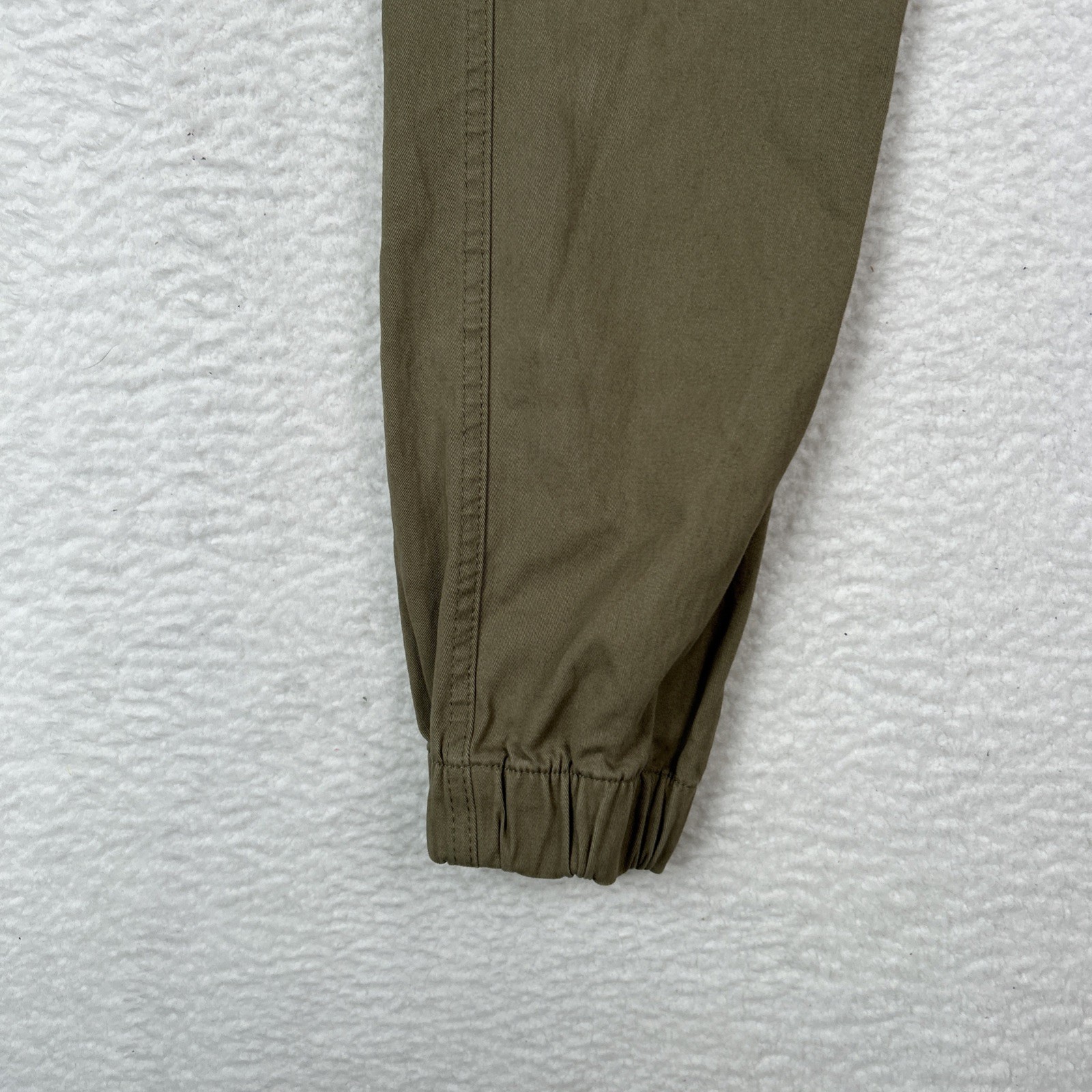 WESC Slim Utility Jogger Pants Cargo Olive Green Unisex Men’s S / Women’s M