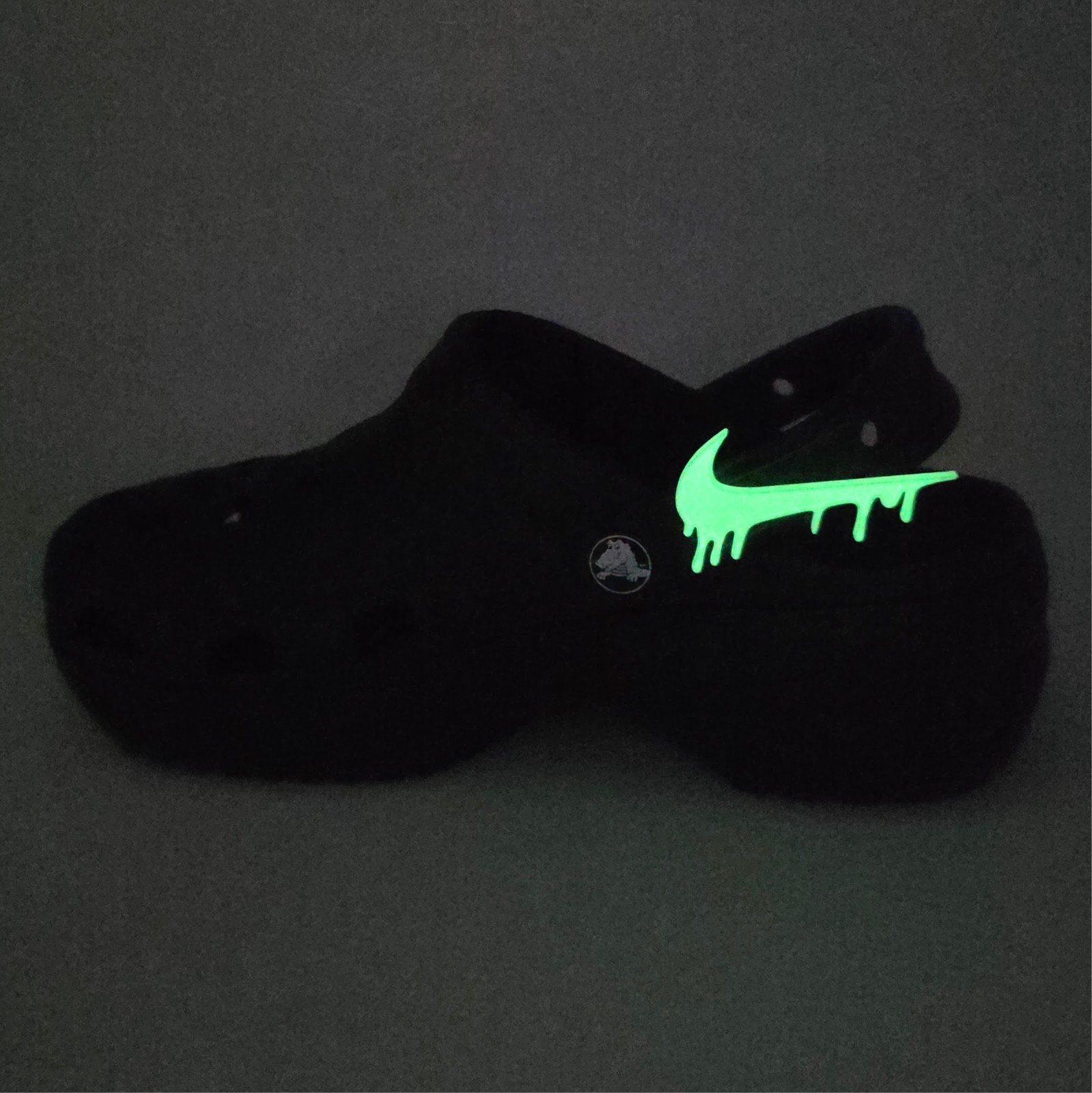 2 Dripping Nike Style Swoosh Croc Charms Glow in the Dark Hype Shoe Accessories