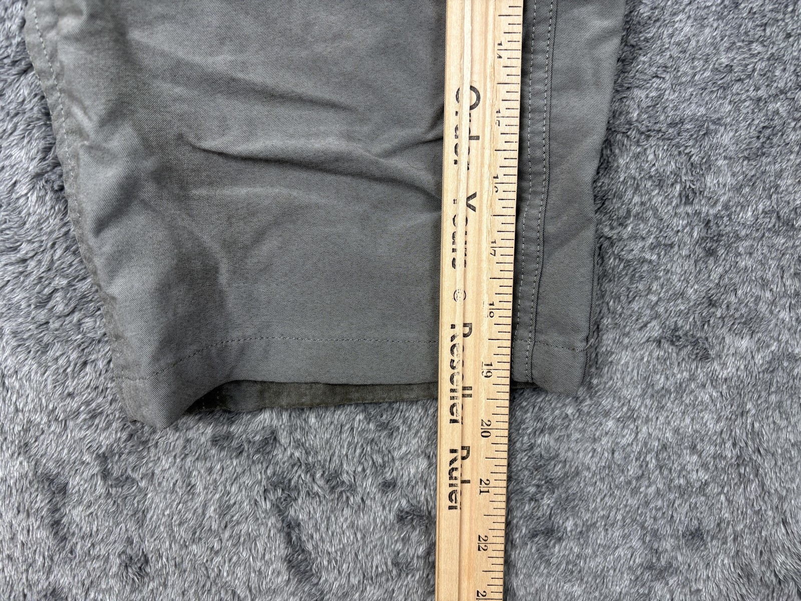 Kuhl Pants Womens 14 Gray Nylon Polyester Twill Capri Zip Pockets Outdoor Travel