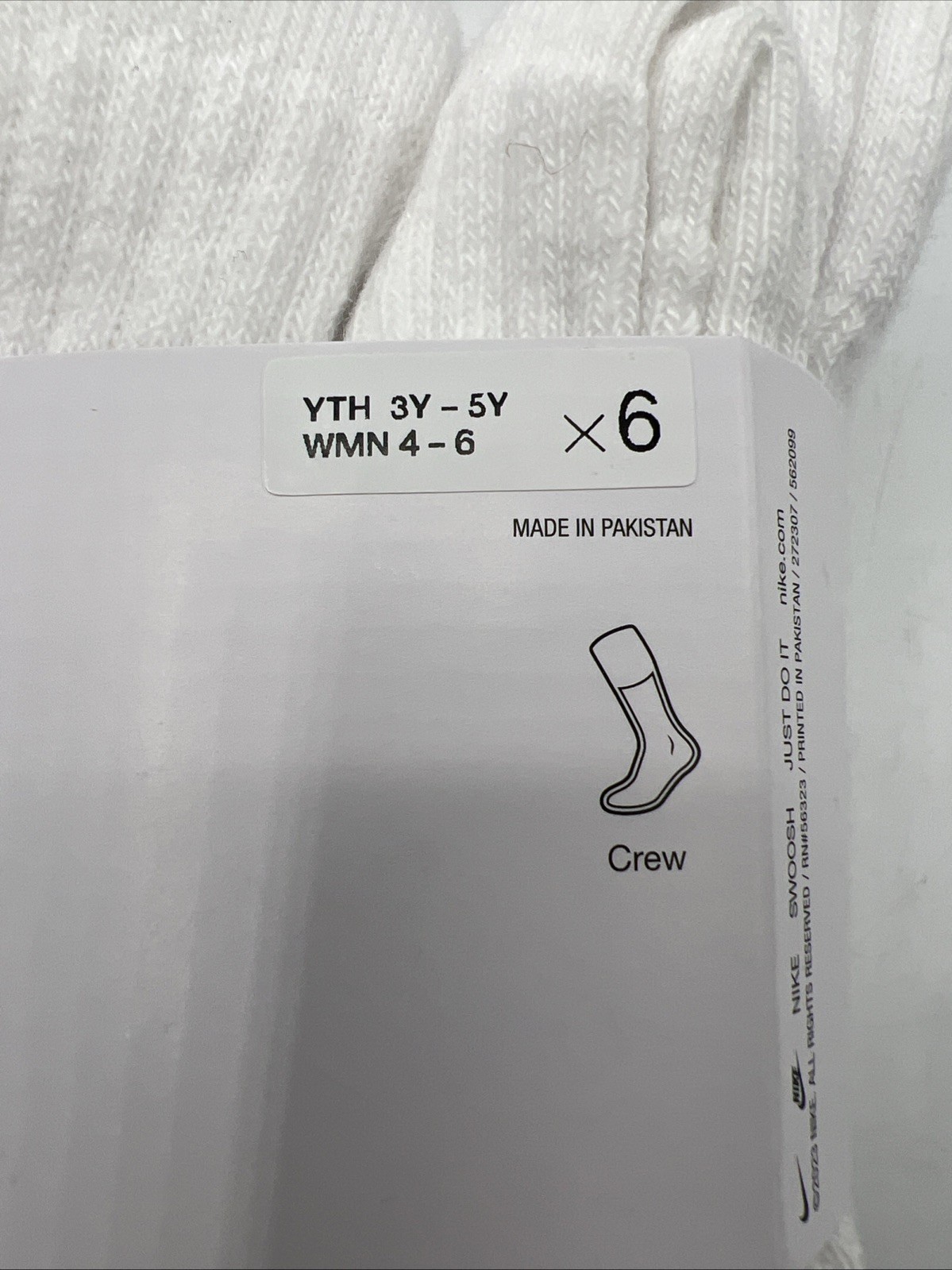 Nike Everyday Socks Cushioned Socks Youth Size 3Y-5Y White 6 Pack Crew Socks New