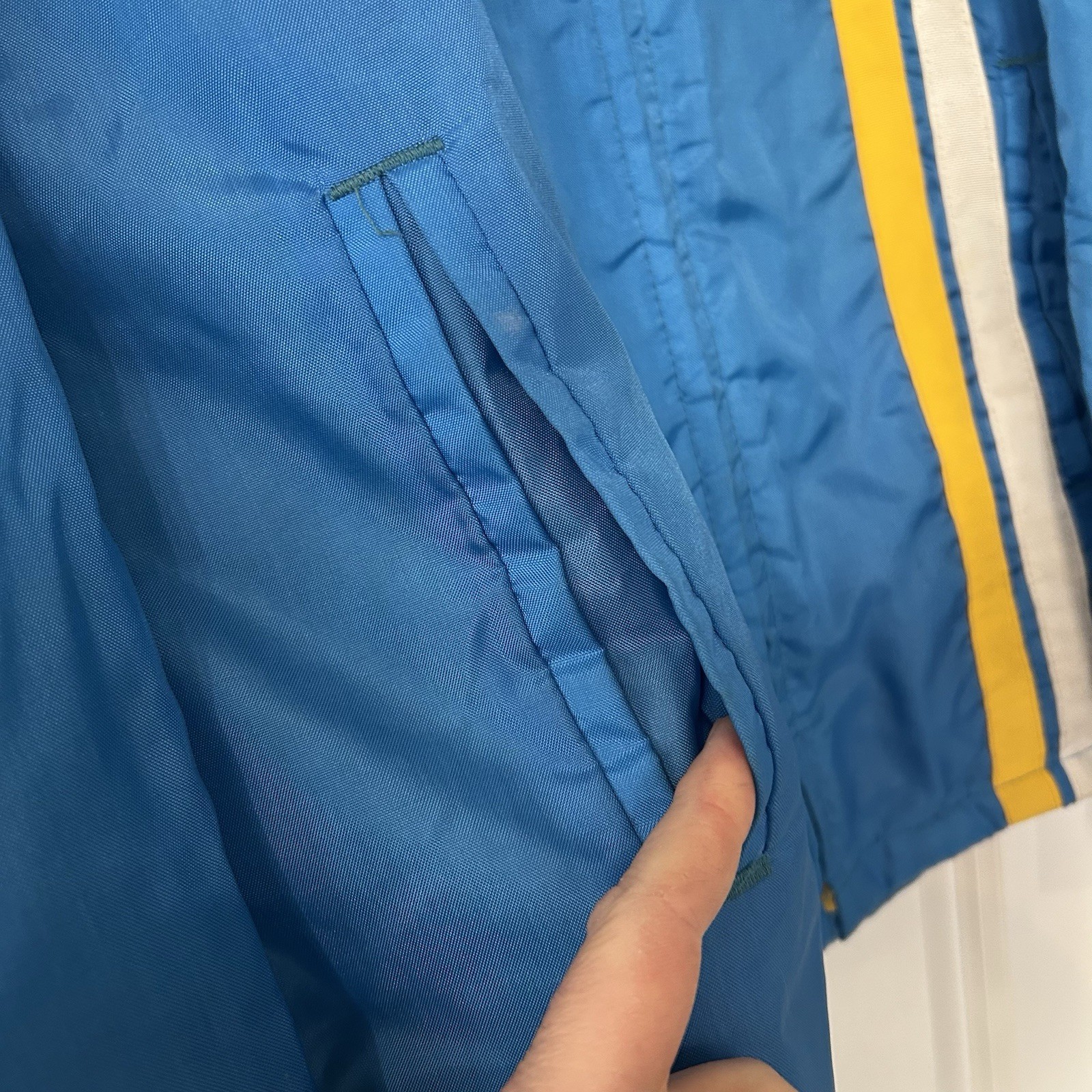 VTG 70s Good Year Tires Racing Jacket Size M USA Made Blue Nylon Quilt Lined