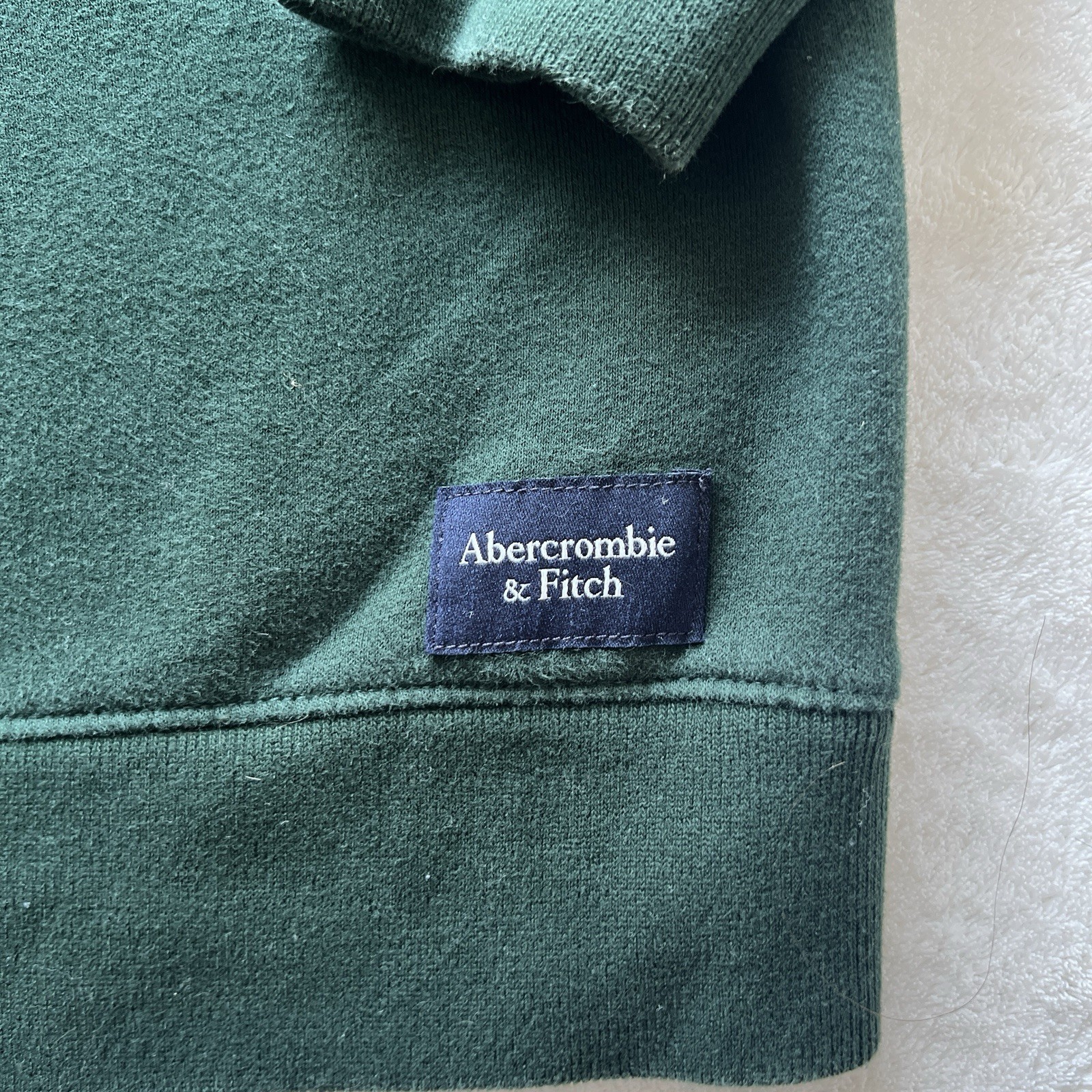 mock neck crew forest green cozy soft Abercrombie and Fitch sweatshirt classic