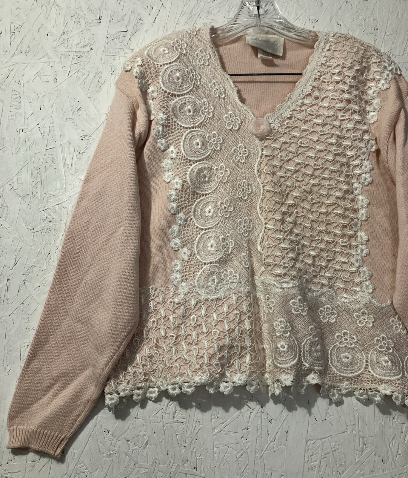Magnet Art Lynn Yang Pink Embroidered Floral Lace Sweater Medium Made In USA