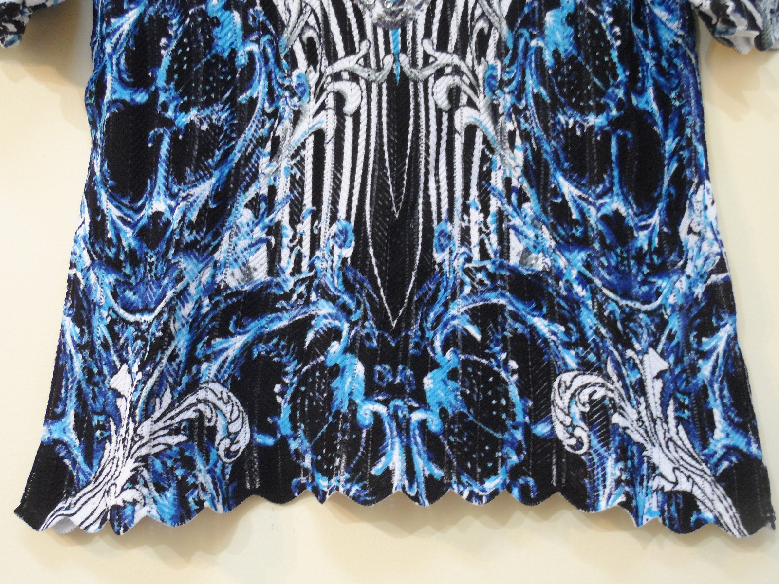 Mona Leah Paris N.Y. Couture Women L Stretch Rhinestone Multi Blue BlouseTop NWT