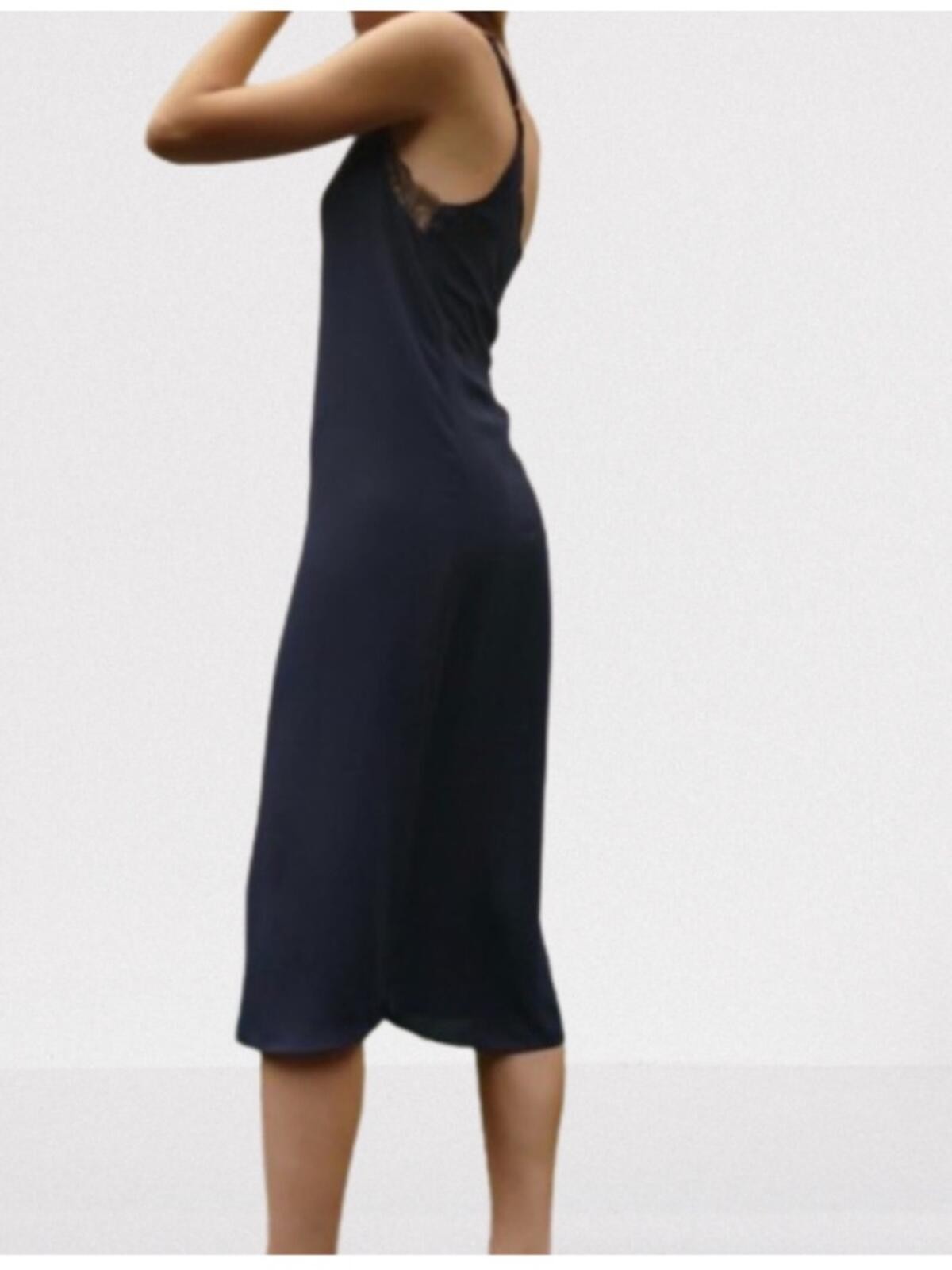 Aritzia Babaton Townsend Slip Dress in Navy With Black Lace Trim Size Large