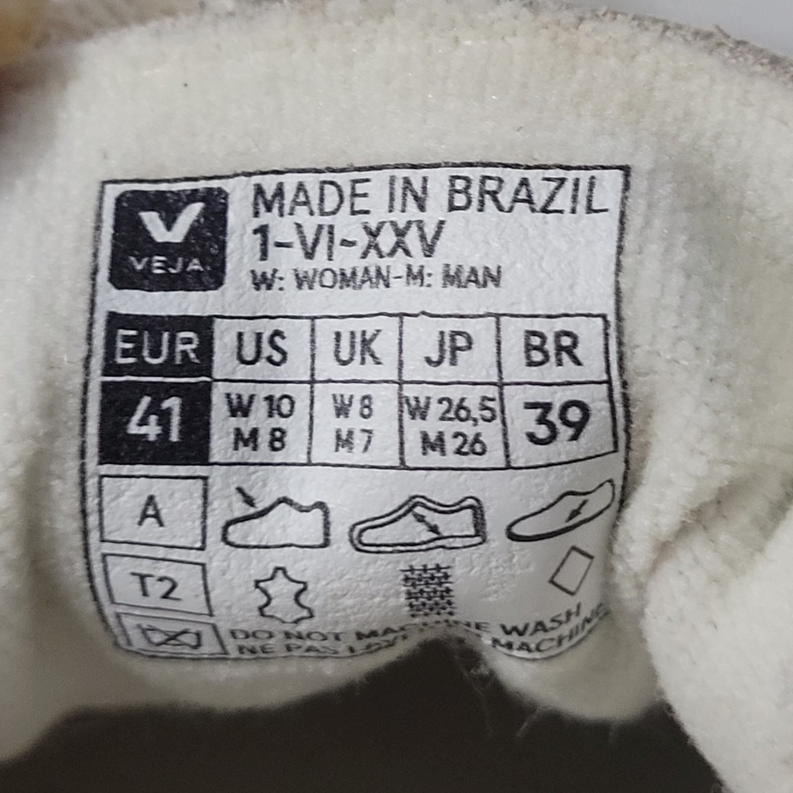 Veja Campo White Pierre Leather Suede Gum Sole Sneakers Mens 8 / Womens 10