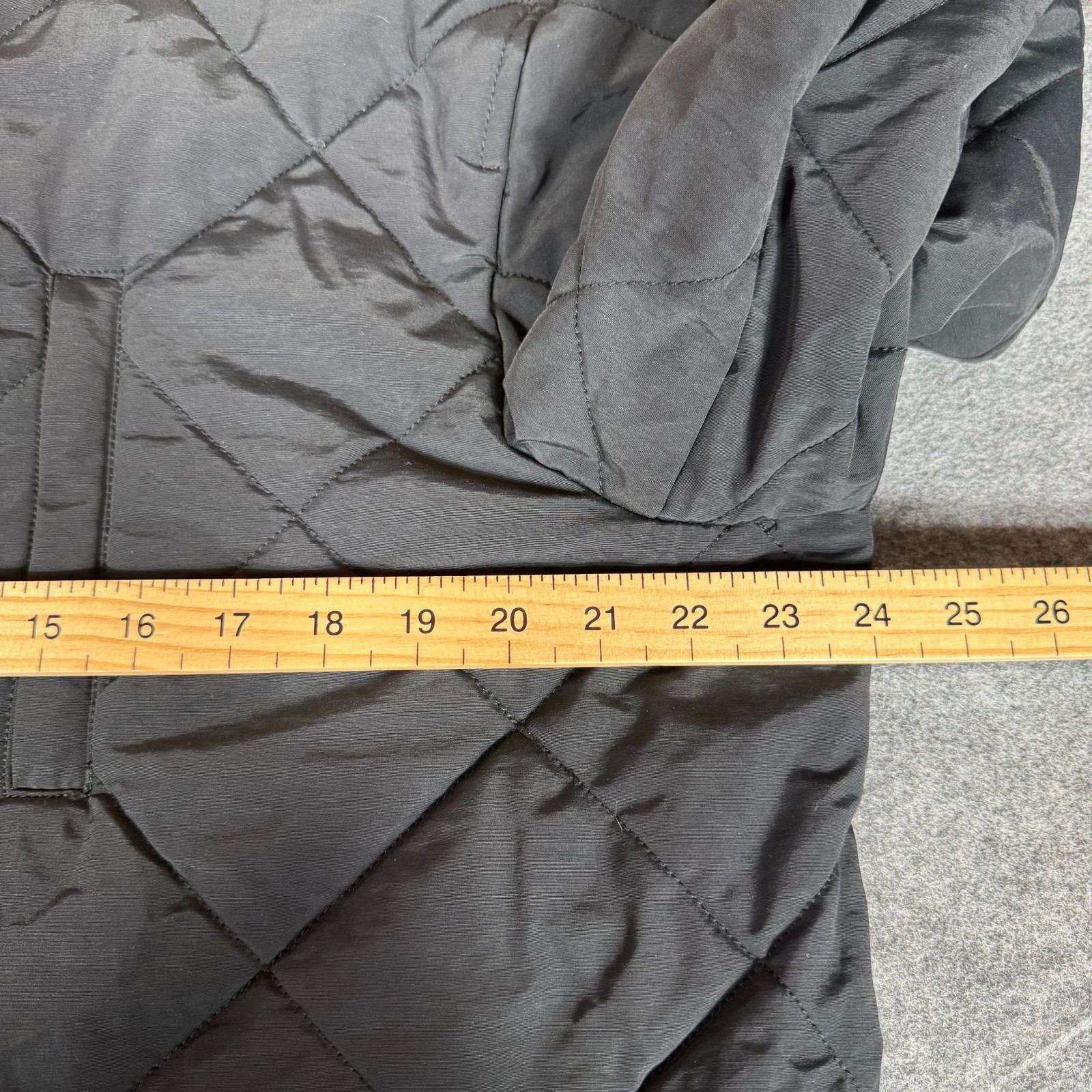 Orvis Quilted Field Jacket Black Diamond Quilt Snap Zip Coat Mens Medium