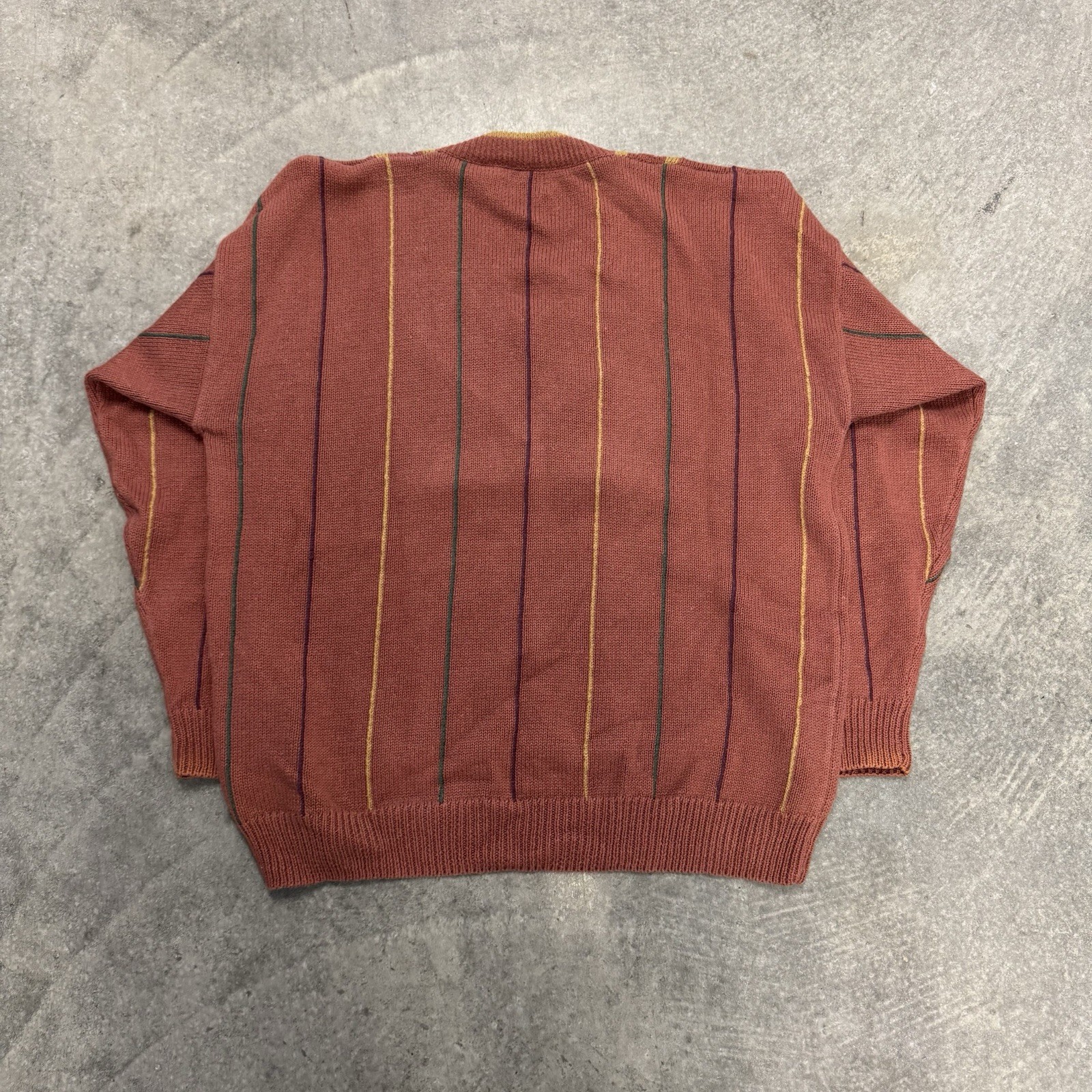 Vintage Structure Men’s Striped Cable-Knit V-Neck Sweater Chunky Large