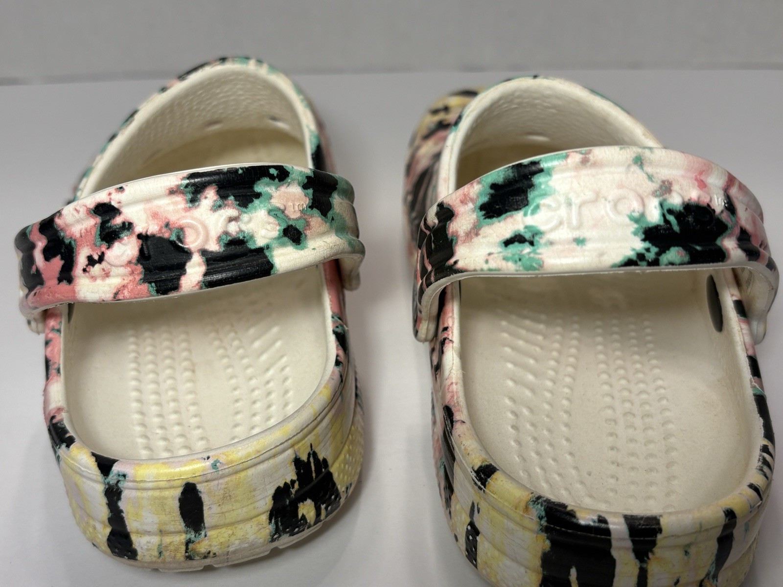 Classic Crocs Multicolor Painted Print Baya Clog Summer Shoes Women 6 Men 4