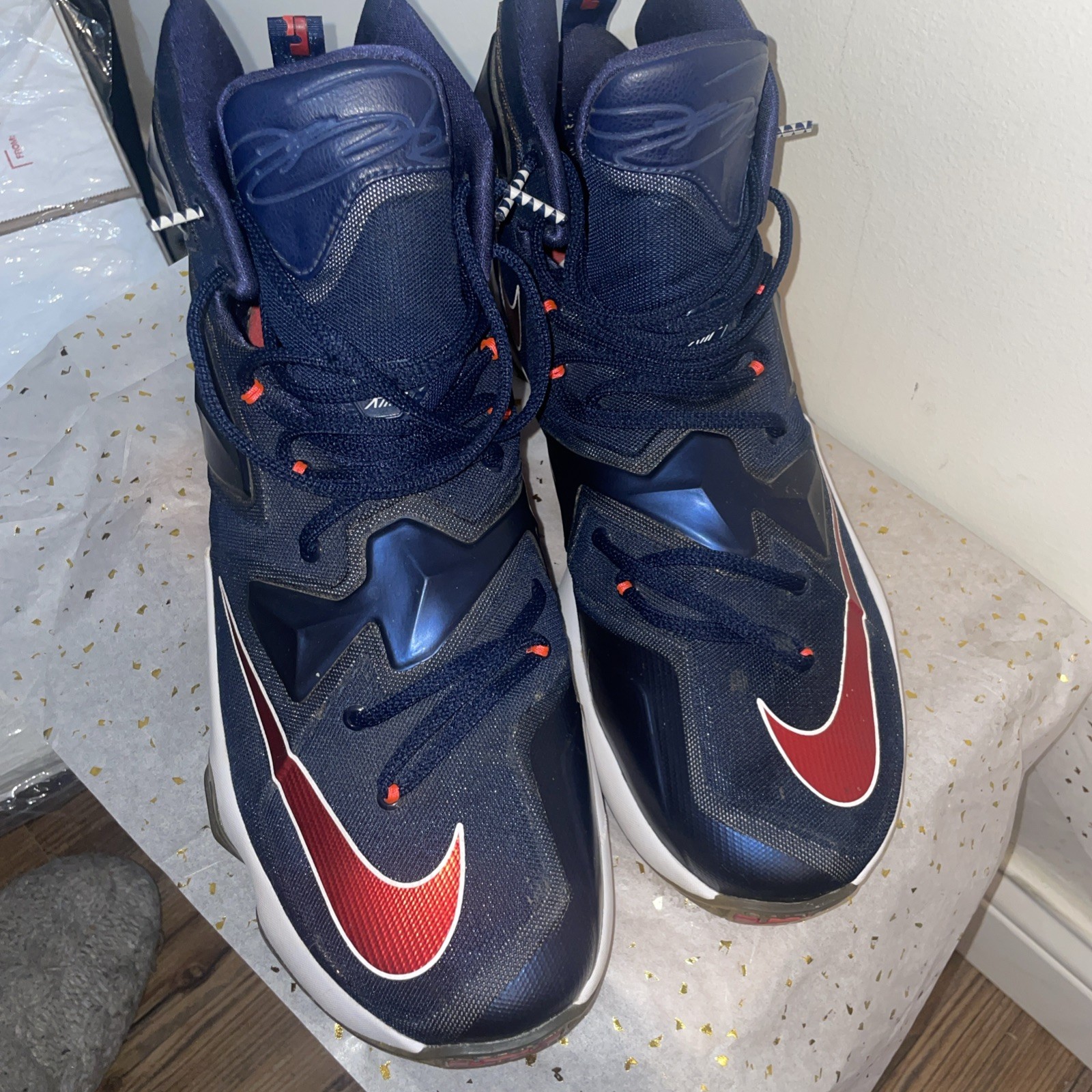 Nike LeBron 13 USA Size 14