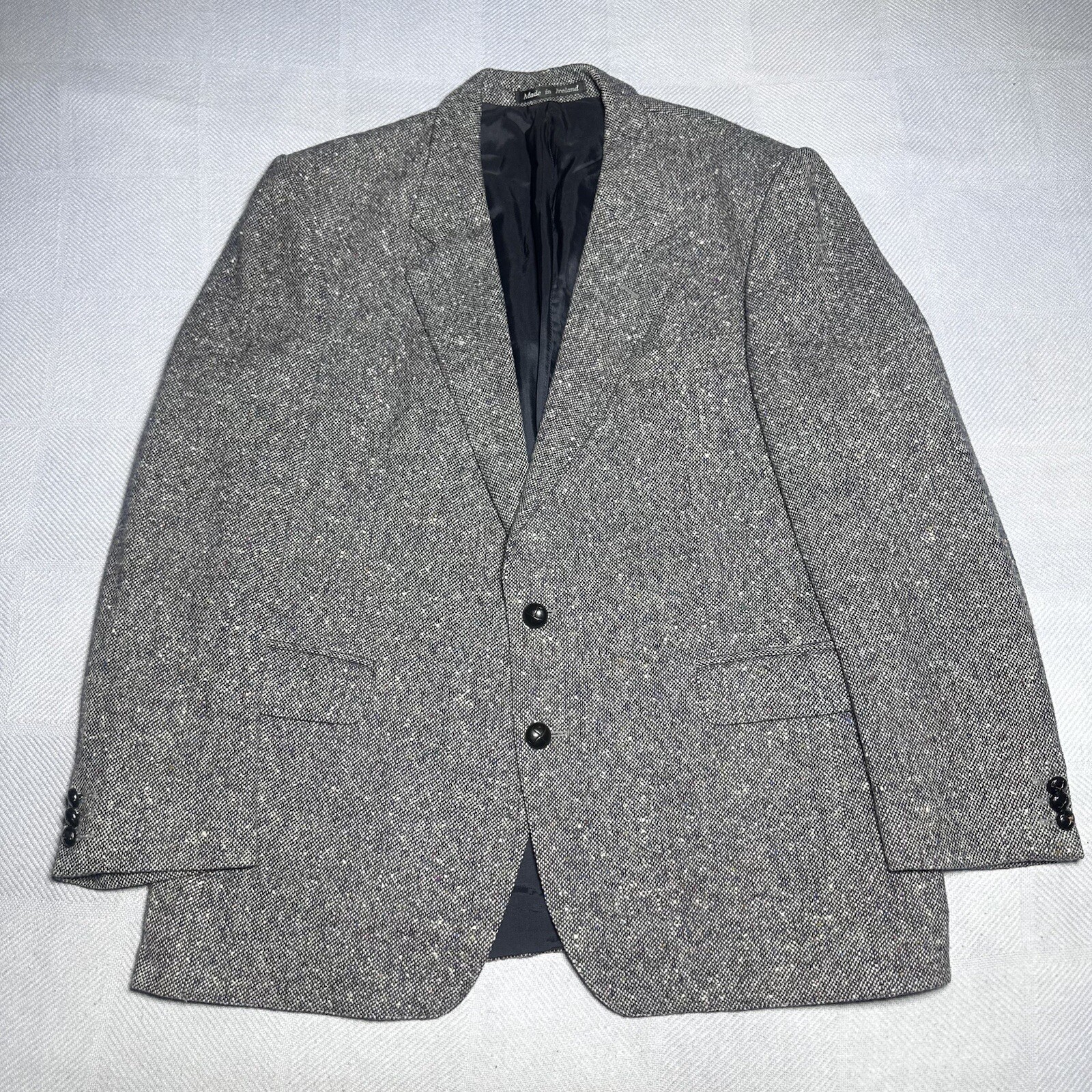 Vintage John Molloy Donegal Tweed Gray Irish Wool Blazer Jacket Men’s Size 44R