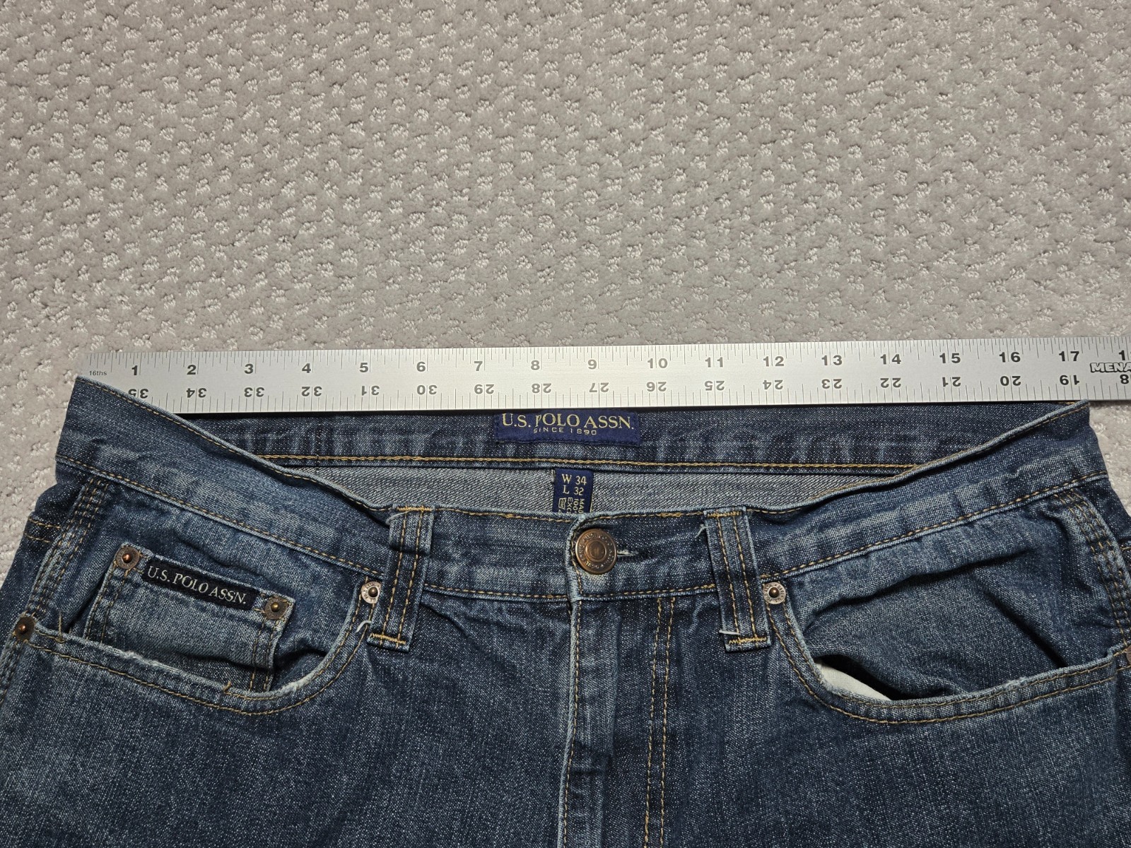 U.S. POLO ASSN. Baggy Blue Jeans ~ Men’s 34 x 32 ~ Carpenter Hammer Loop ~