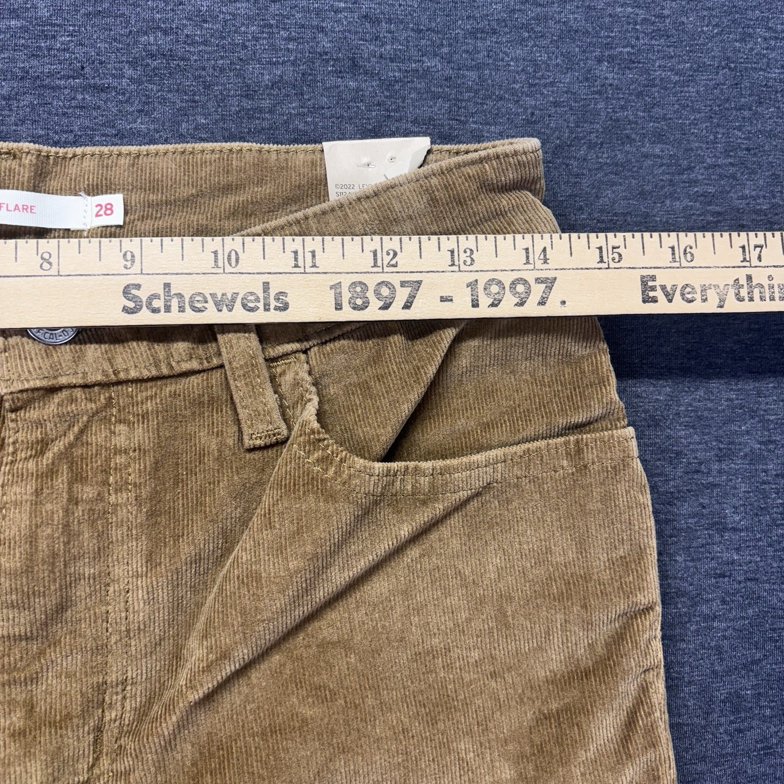 Levi’s 726 Flare High Rise Corduroy Pants Womens 29×32 Brown Strech Western NEW