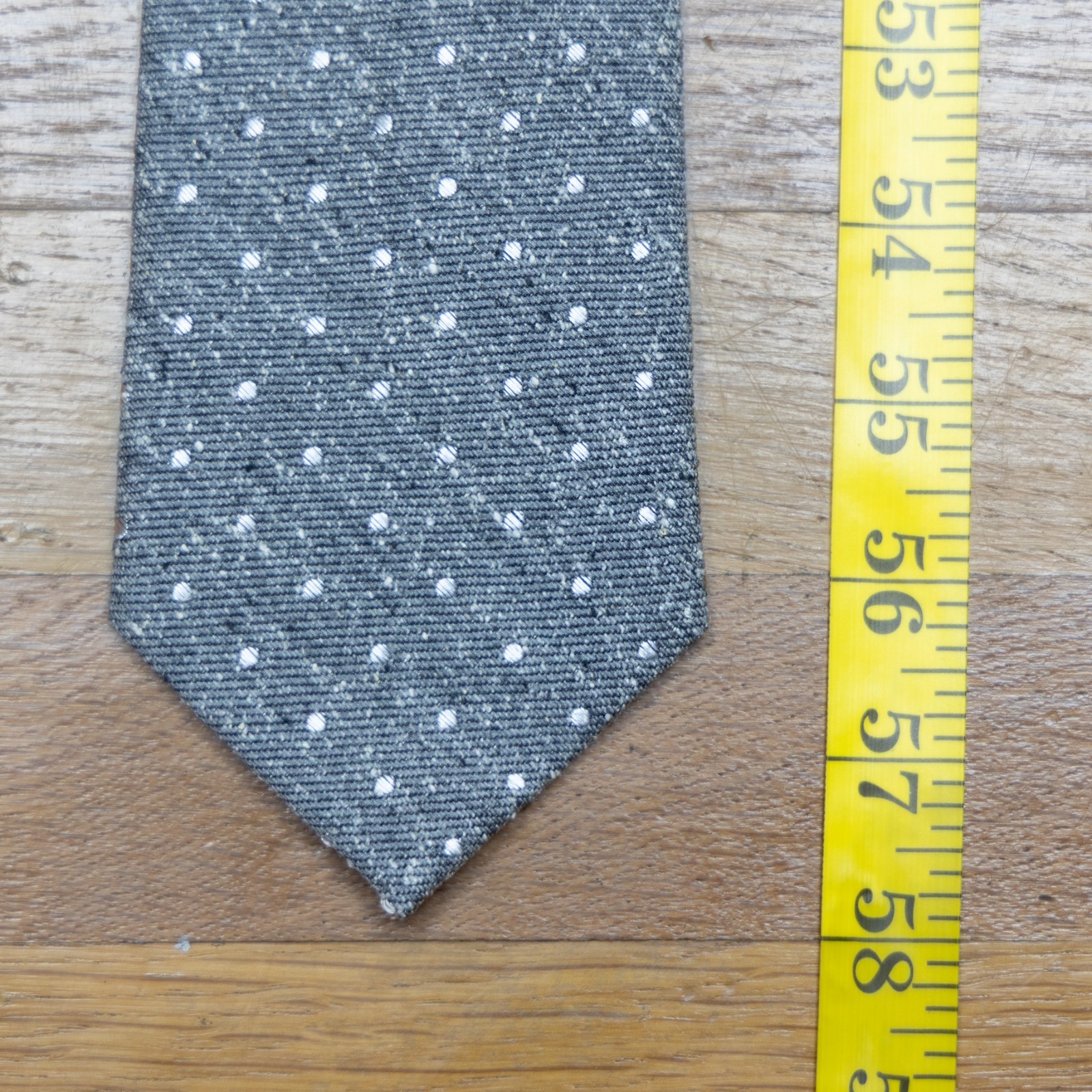 The Tie Bar Gray White Polka Dot Silk Tie 3.25 x 58 Necktie Mens