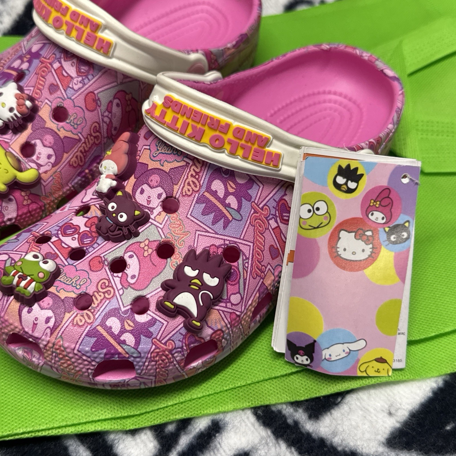 Crocs Hello Kitty 7 Women’s / 5 Men’s Classic Clog New with Tags NWT. Fast Ship