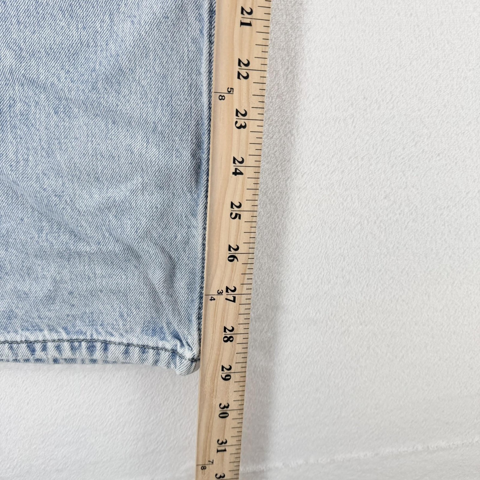 Levi’s Low Pro Straight Jeans Womens 28 Blue Light Wash Denim Low Rise Relaxed