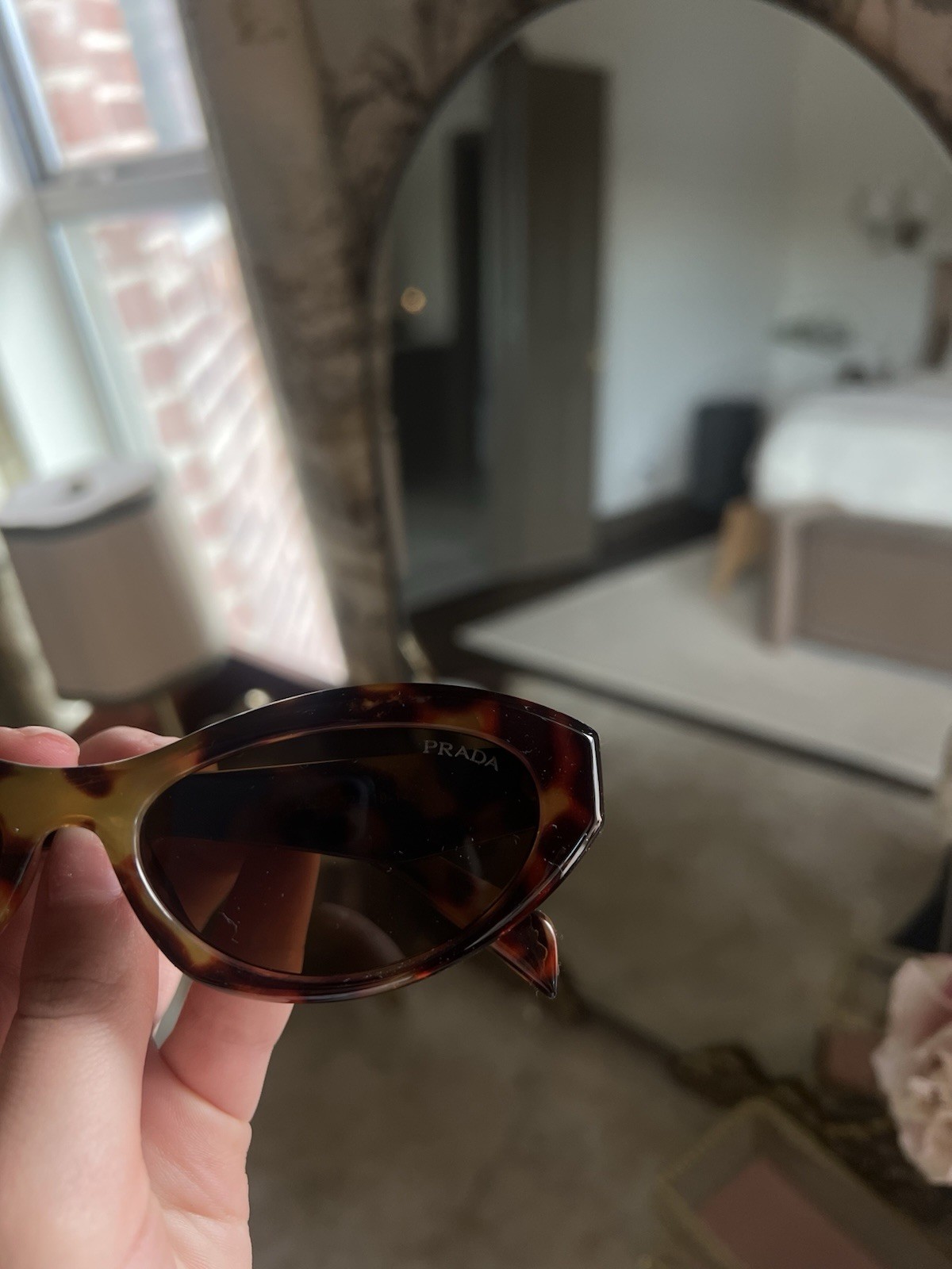 PRADA SPRC08L 17N Tortoise Shell Cat Eye Sunglasses Brown Tinted Lens UV400