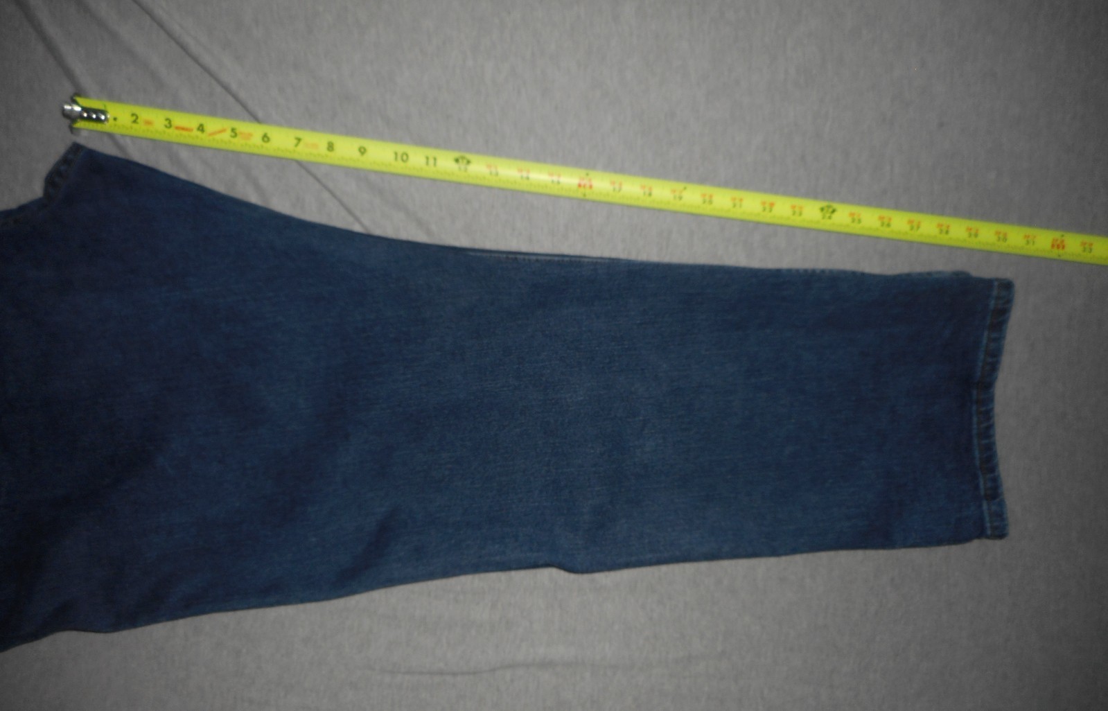 Wrangler Regular Fit Stretch Flex Waist Jeans – Mens 48×30 – Good Condition –