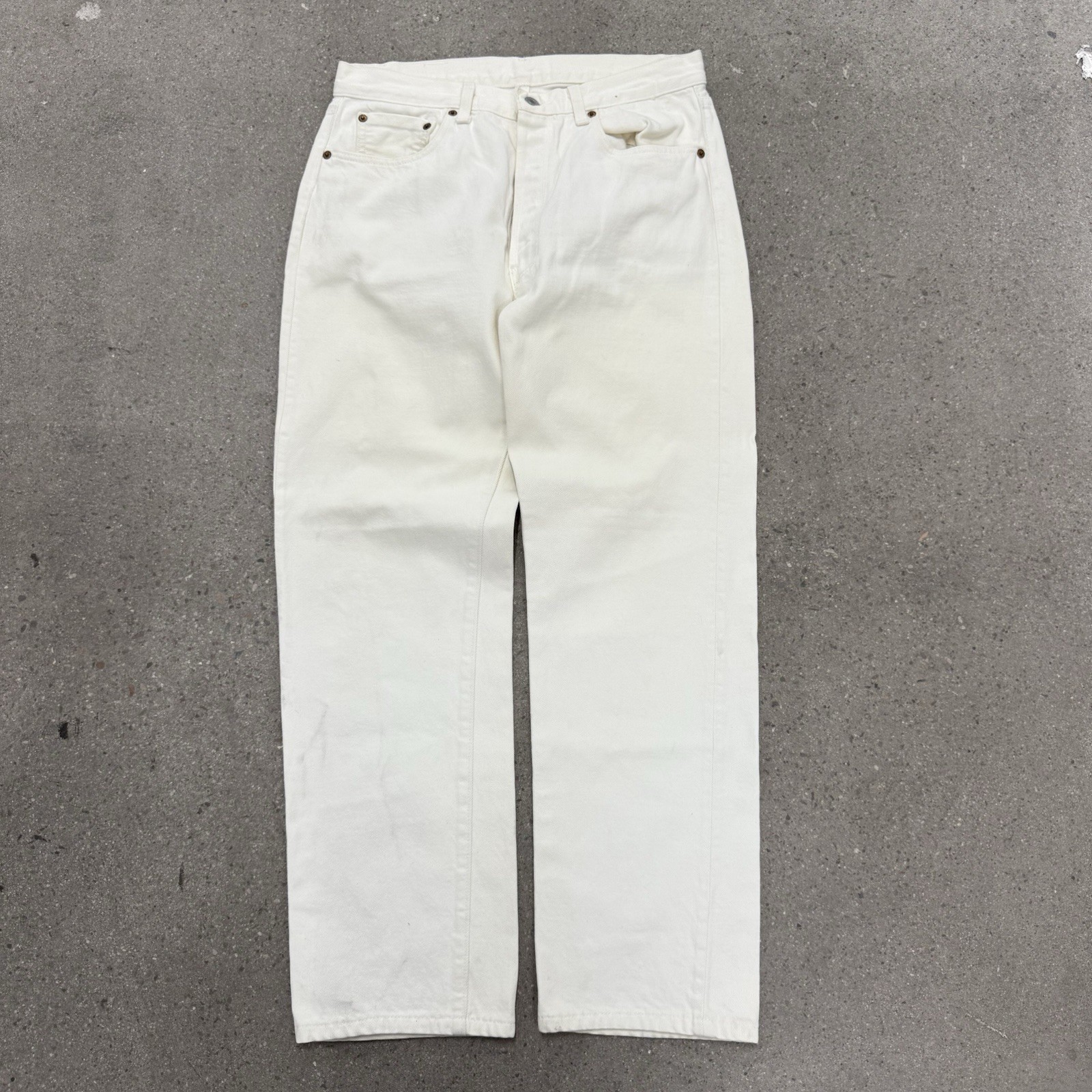 Vintage Levi’s 501 Denim Jeans Straight Leg USA White Actual Size 31×28