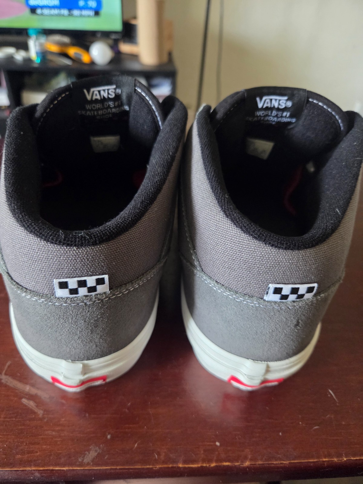 Vans Skate Half Cab Grey/White US Men’s 12 VN0A5FCD1XM. Excellent condition.