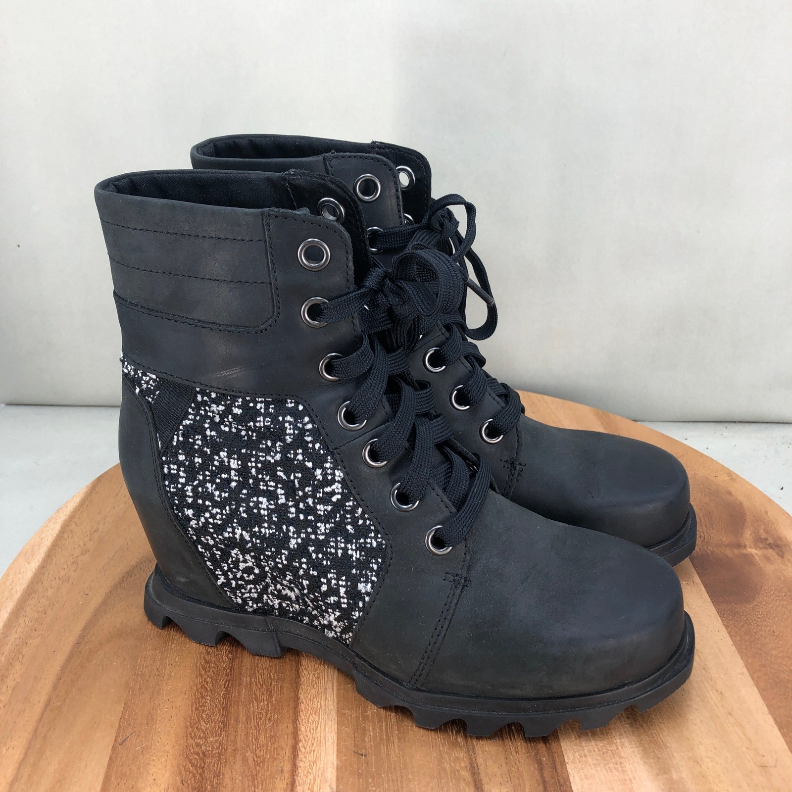 Sorel Joan of Arctic Wedge III Lexie Boot Black Tweed NL4363-010 Womens Size 9.5