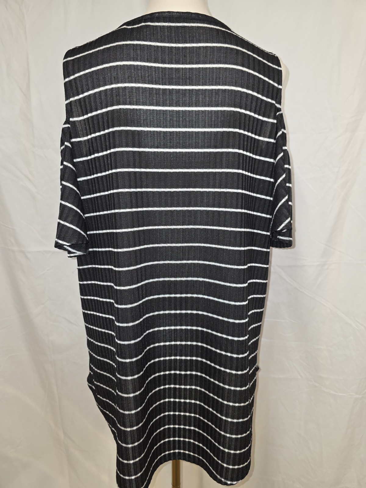Womens Apt. 9 Black And White Cold Shoulder XL Short Sleeve Blouse