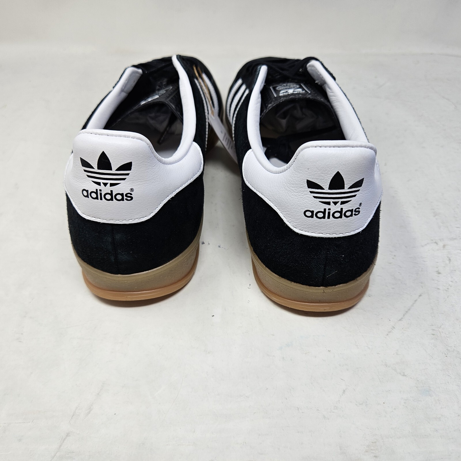 Men’s Adidas Gazelle Indoor Black Gum Athletic Casual Shoes / H06259 / Size 13