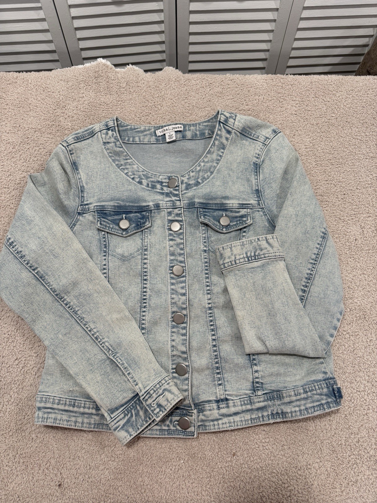 Tribal Jeans Women’s L Button Front Denim Jacket Light Wash Stretch Cotton Blend