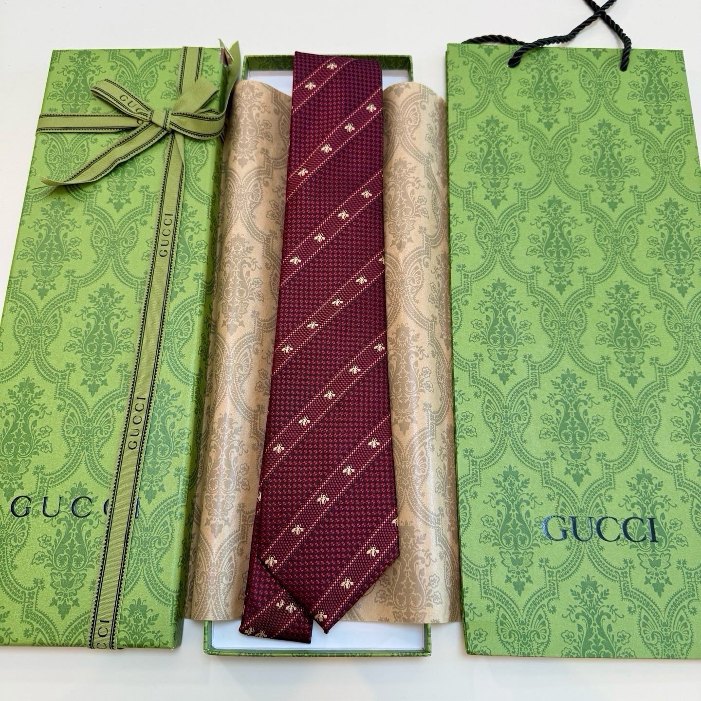 Gucci Burgundy Striped Silk Designer Tie for Men with Logo Theme/Accents