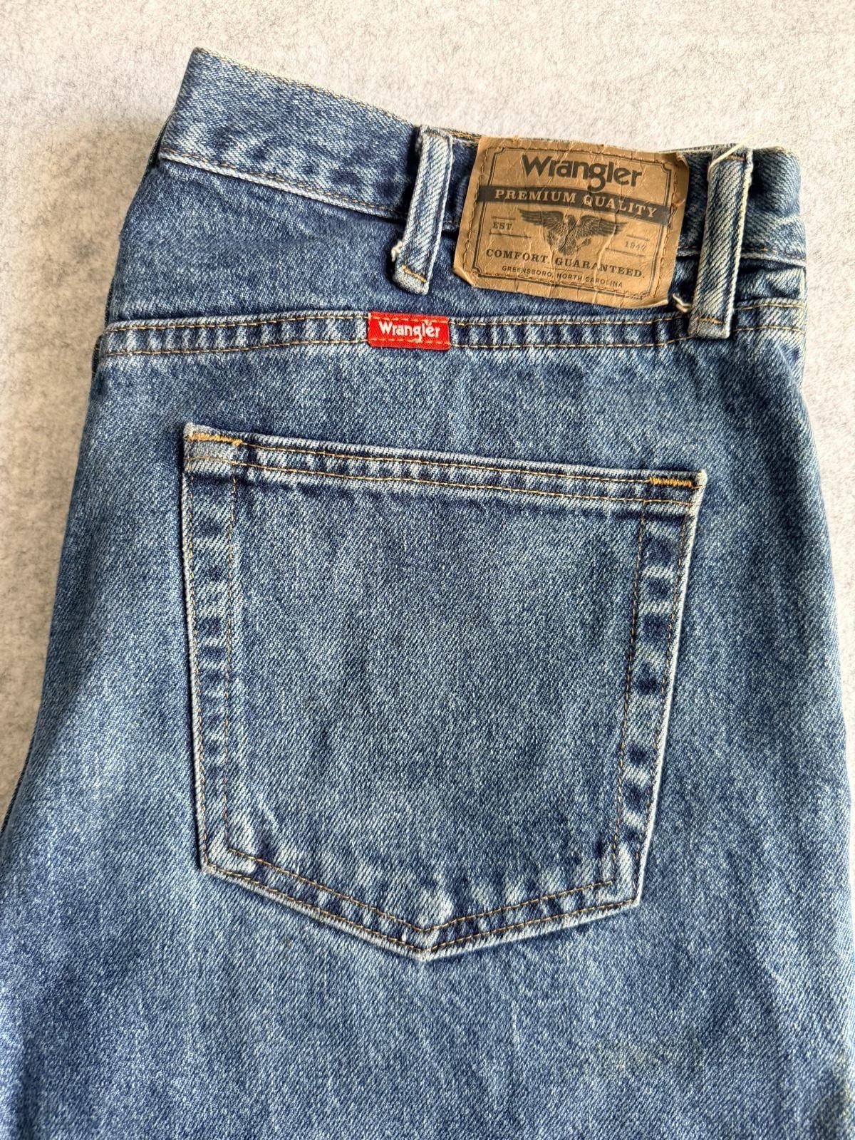 Wrangler Men’s Regular Fit Premium Quality Jeans Blue, W36 L29 Good Condition.