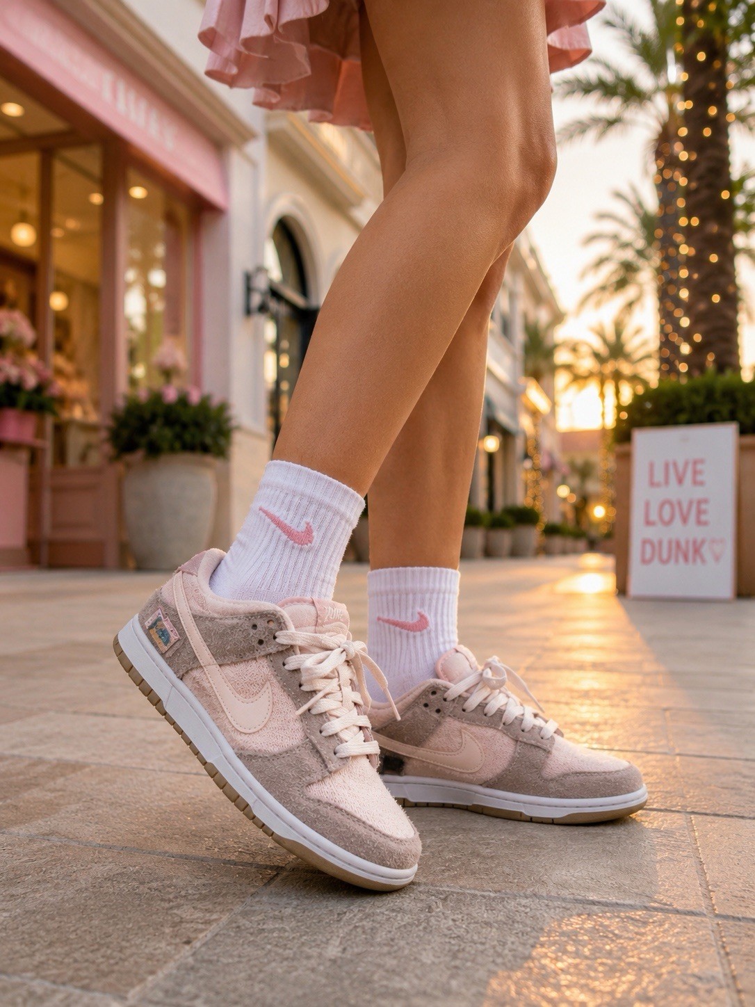 Nike Dunk Low Teddy Bear Light Soft Pink GS Size 5Y Youth Shoes